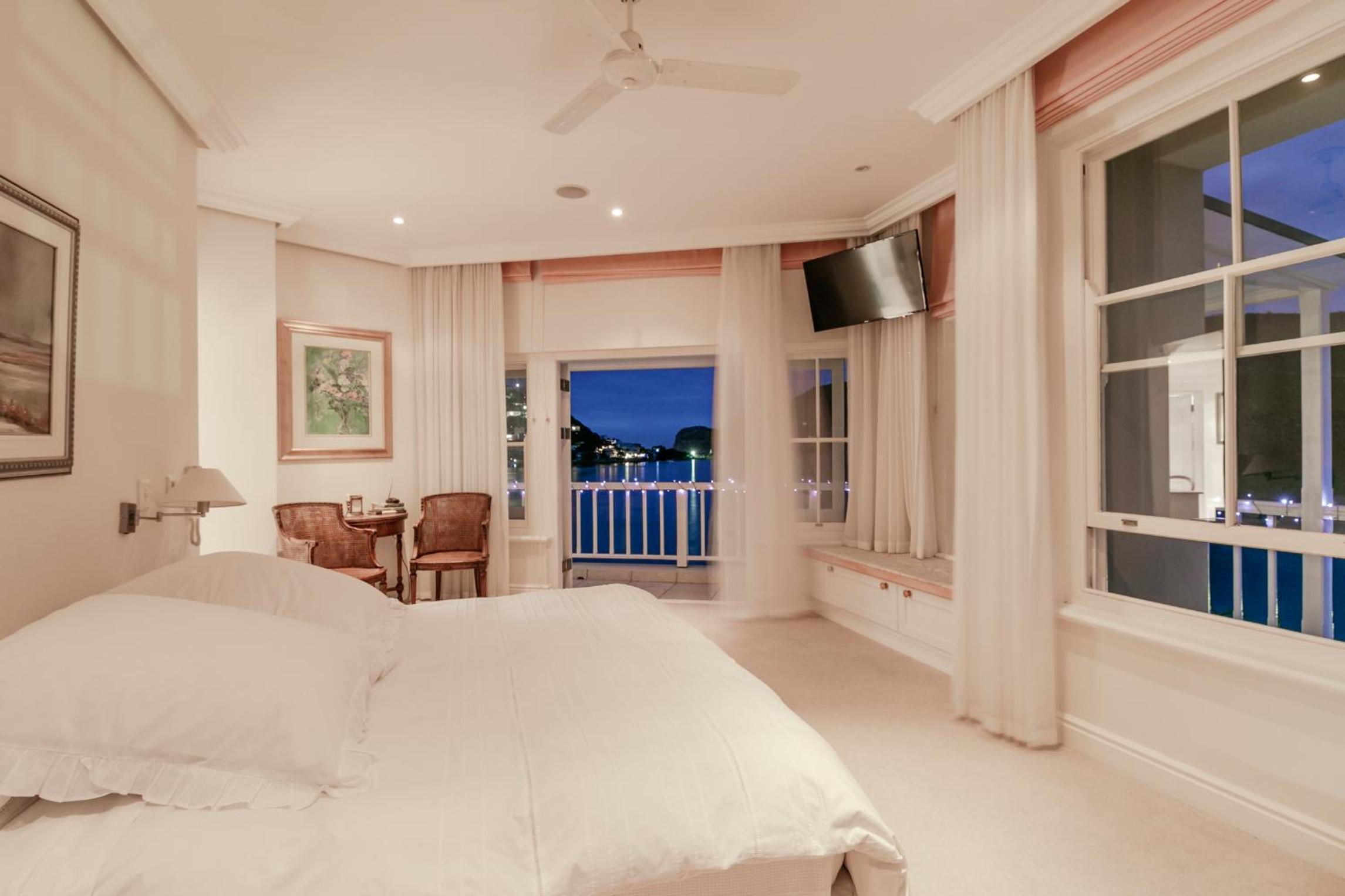 Isola Bella Guest House
