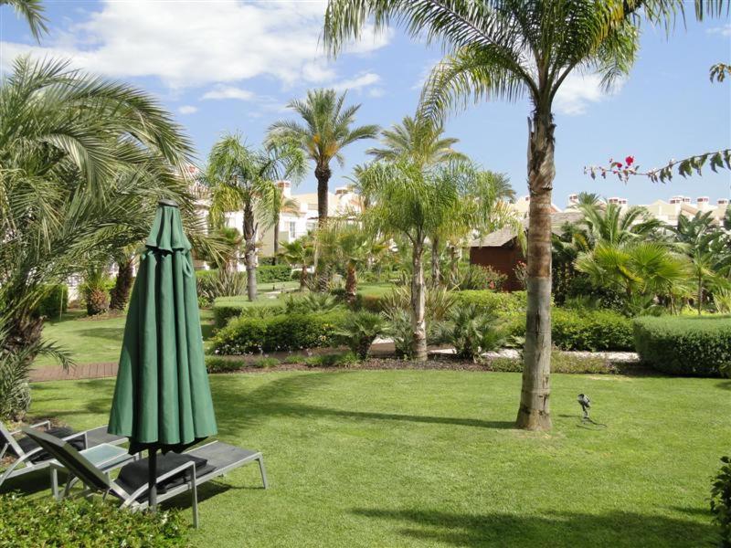 Luxury 3 Bedroom Apartment on Gated Complex view 3