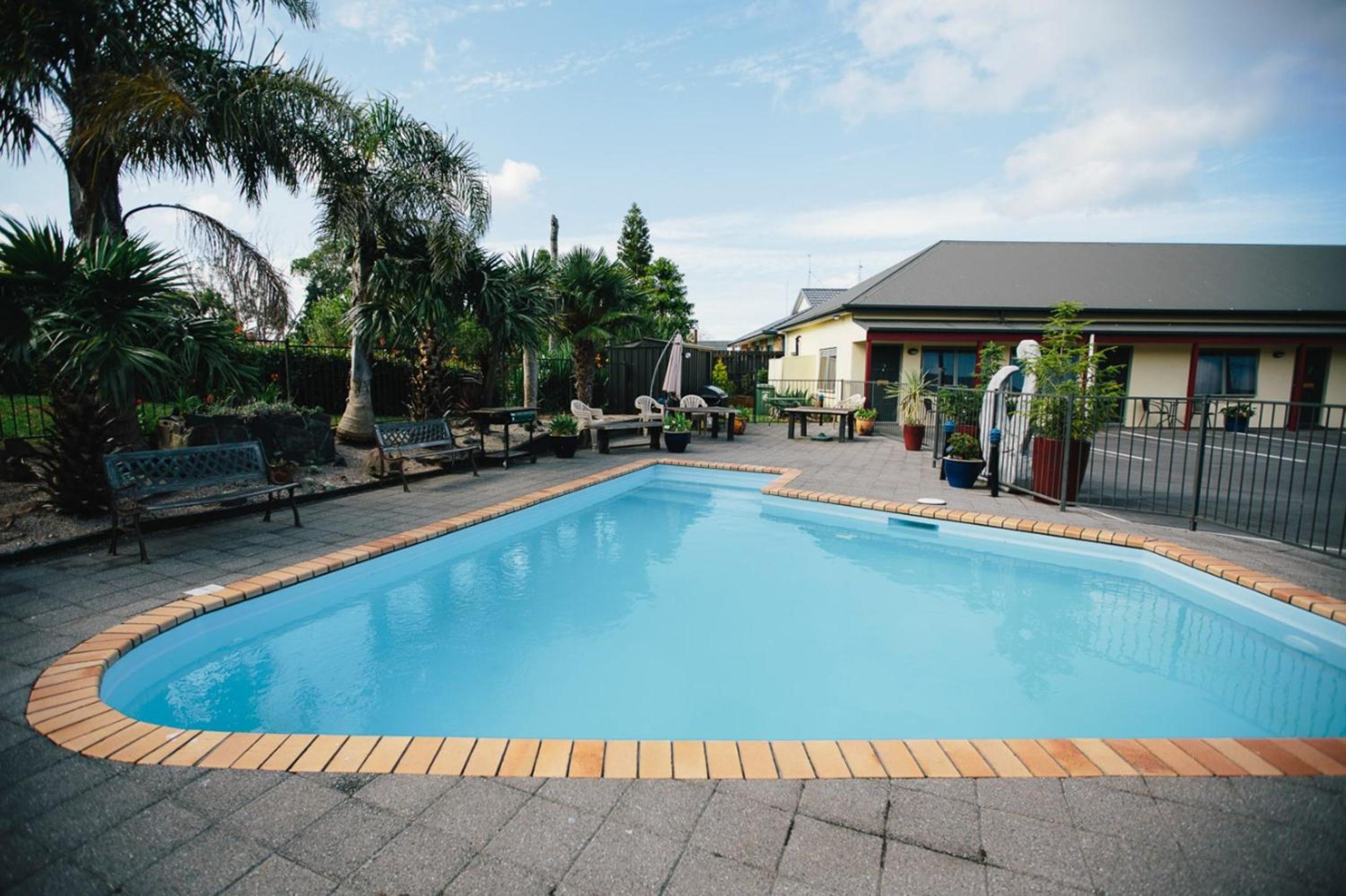 ASURE Kaimai View Motel