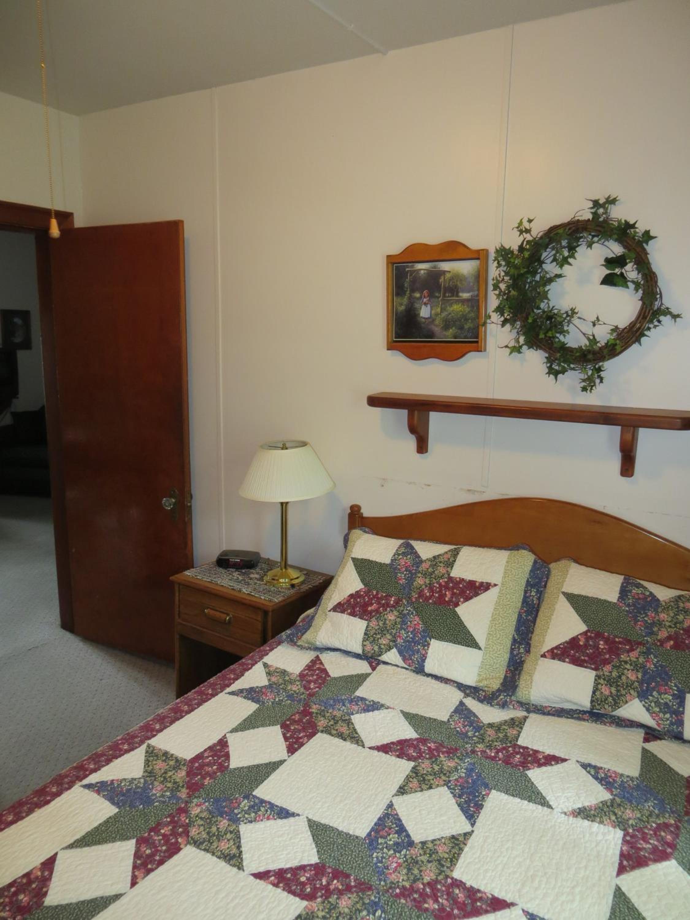 Crandell Mountain Lodge
