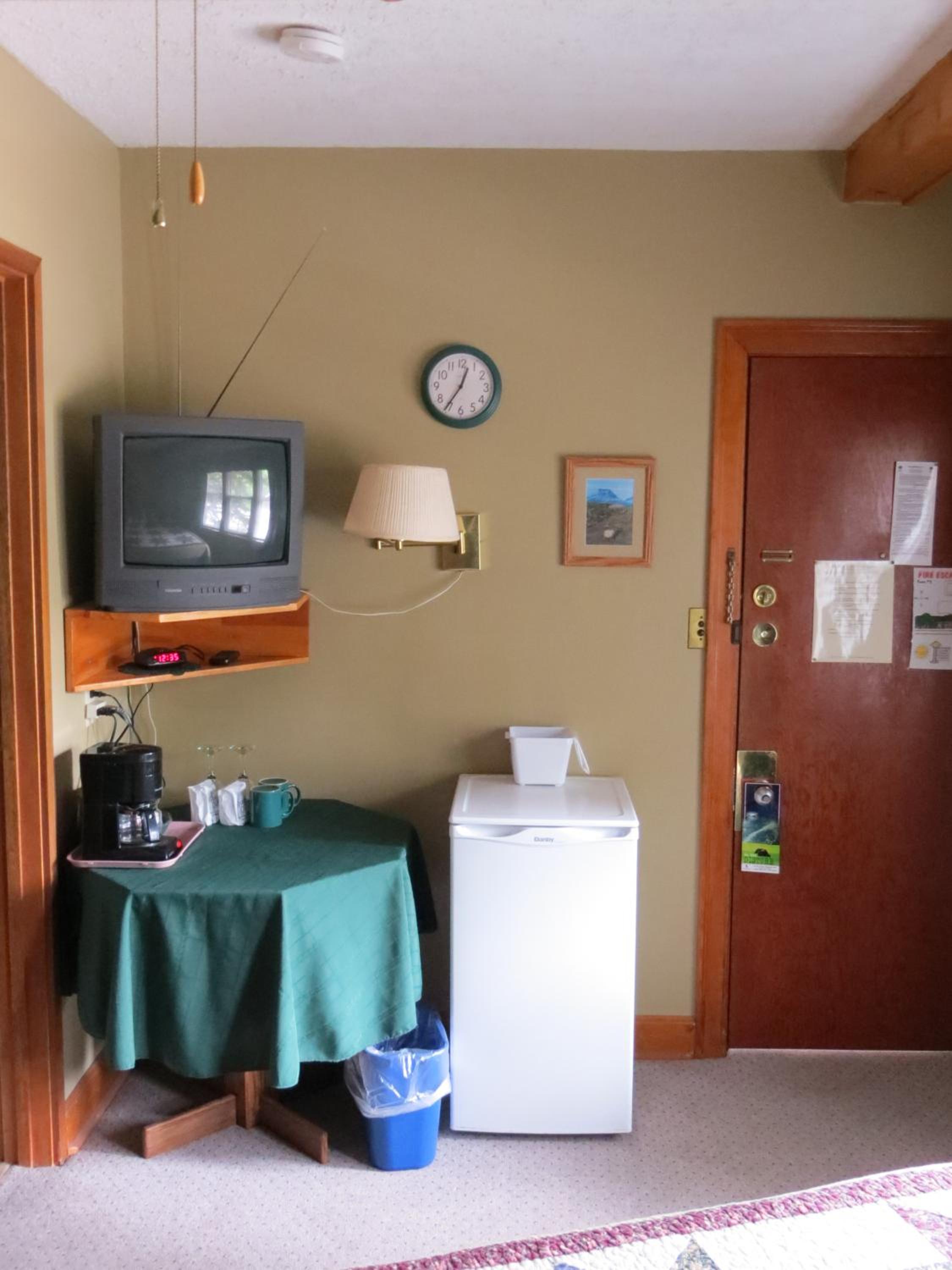 Crandell Mountain Lodge