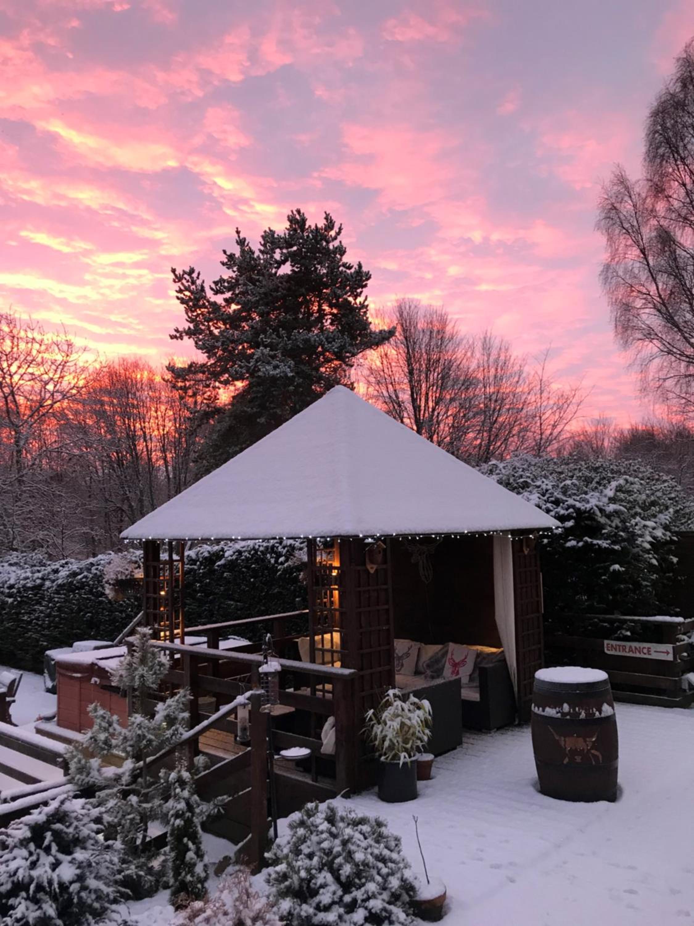 Ardlogie Guest House view 4