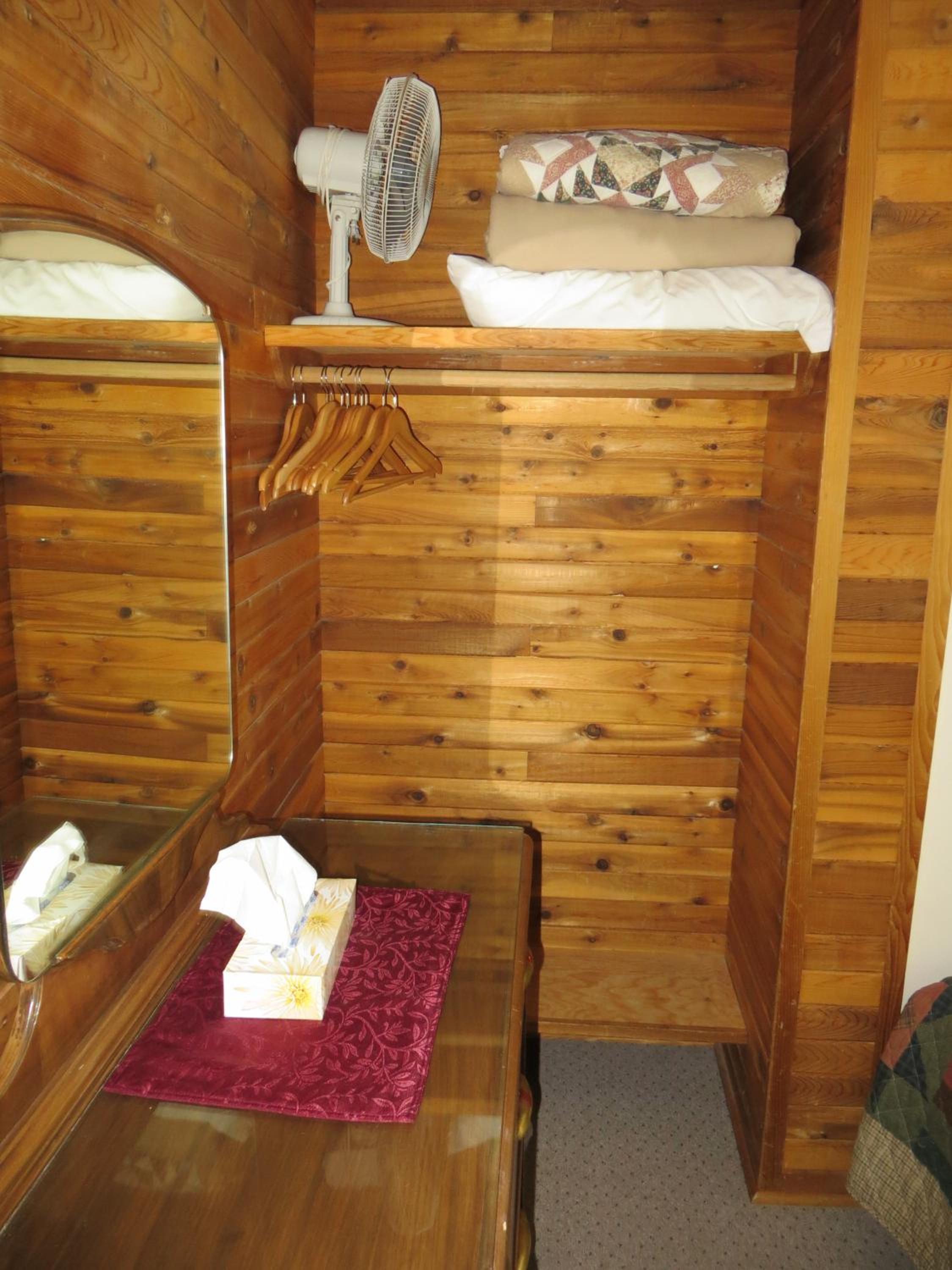 Crandell Mountain Lodge