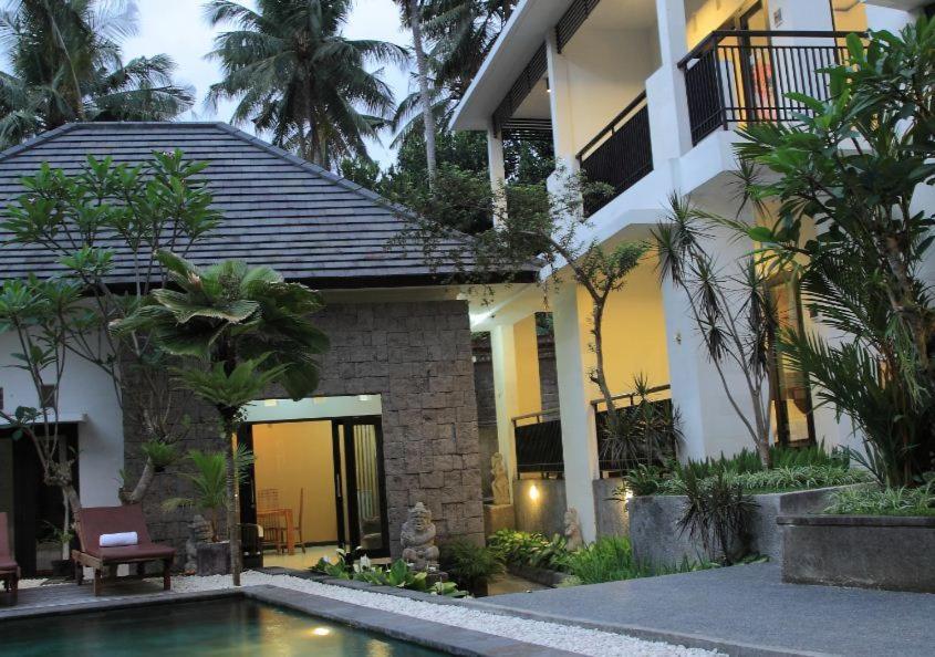 Igna Bungalows view 5
