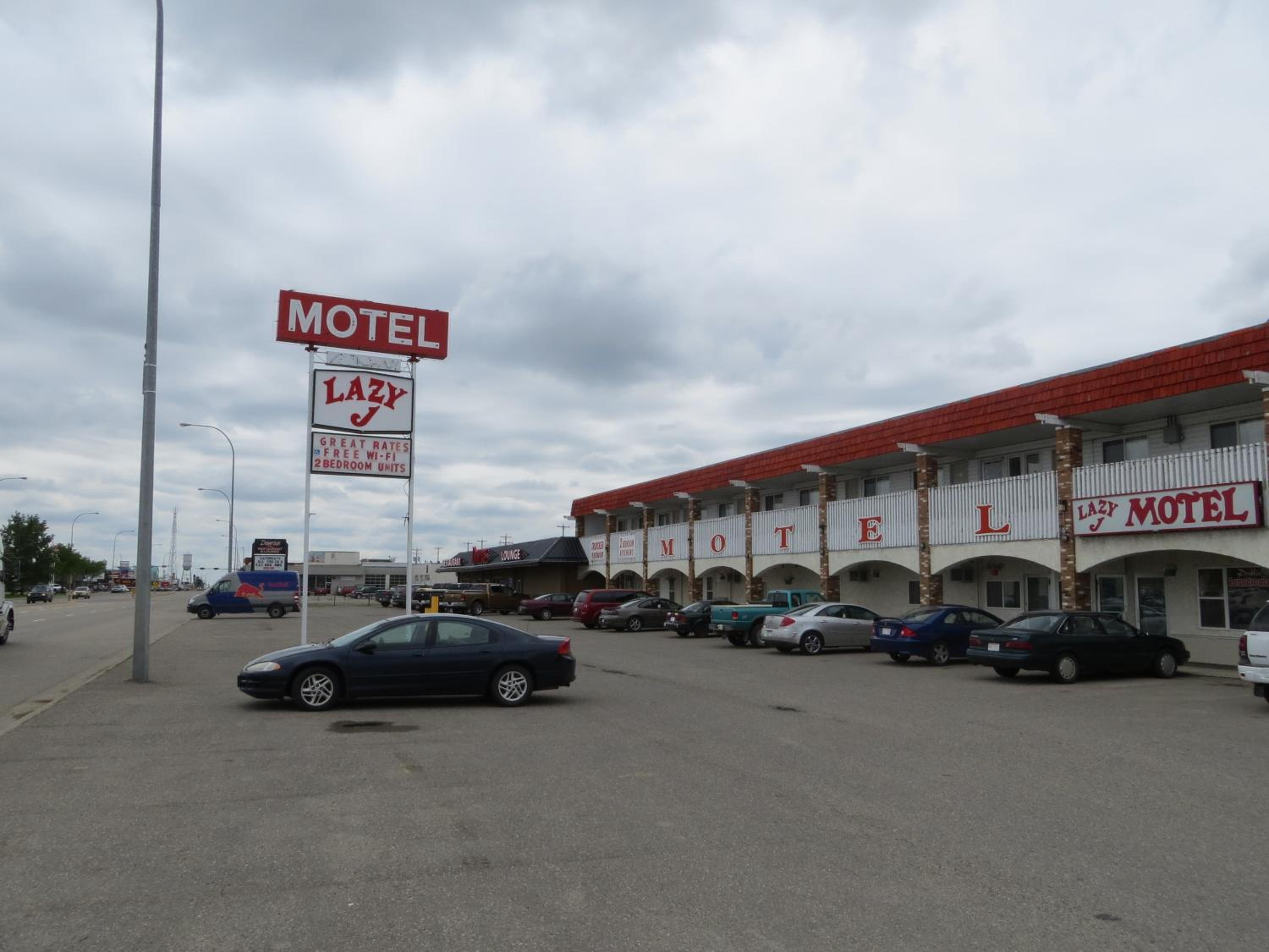 Lazy J Motel