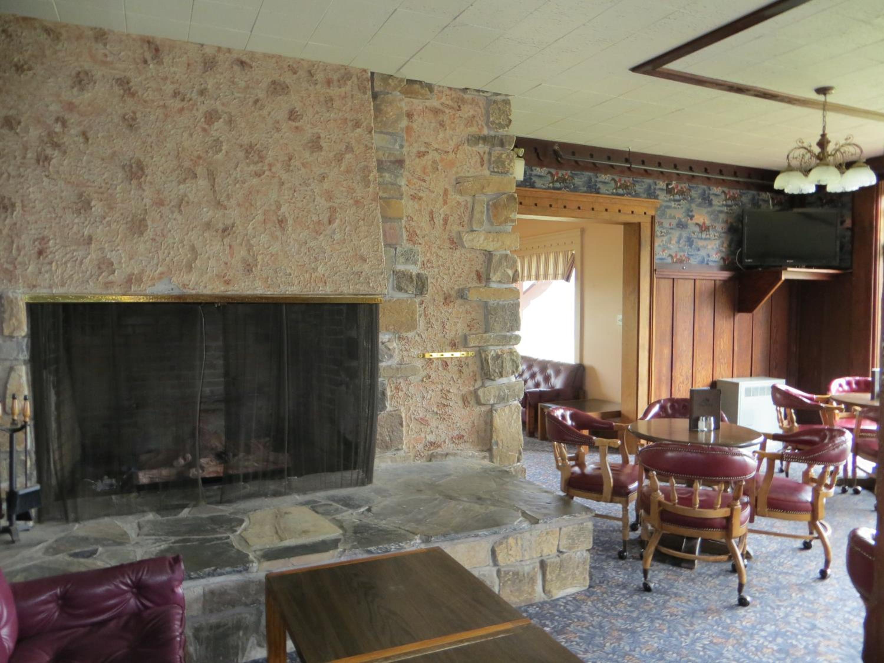 Prince of Wales Hotel 31
