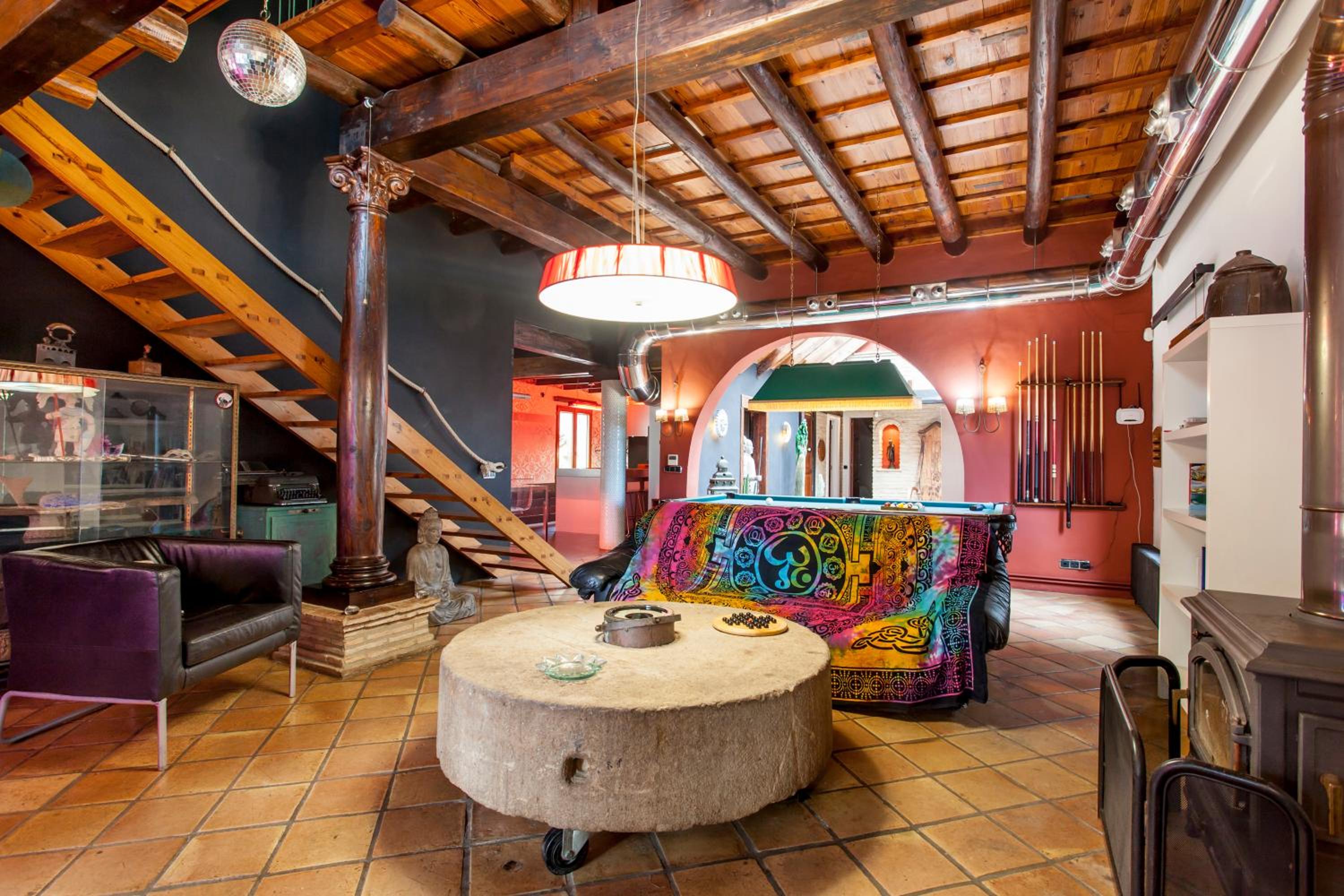 lounge