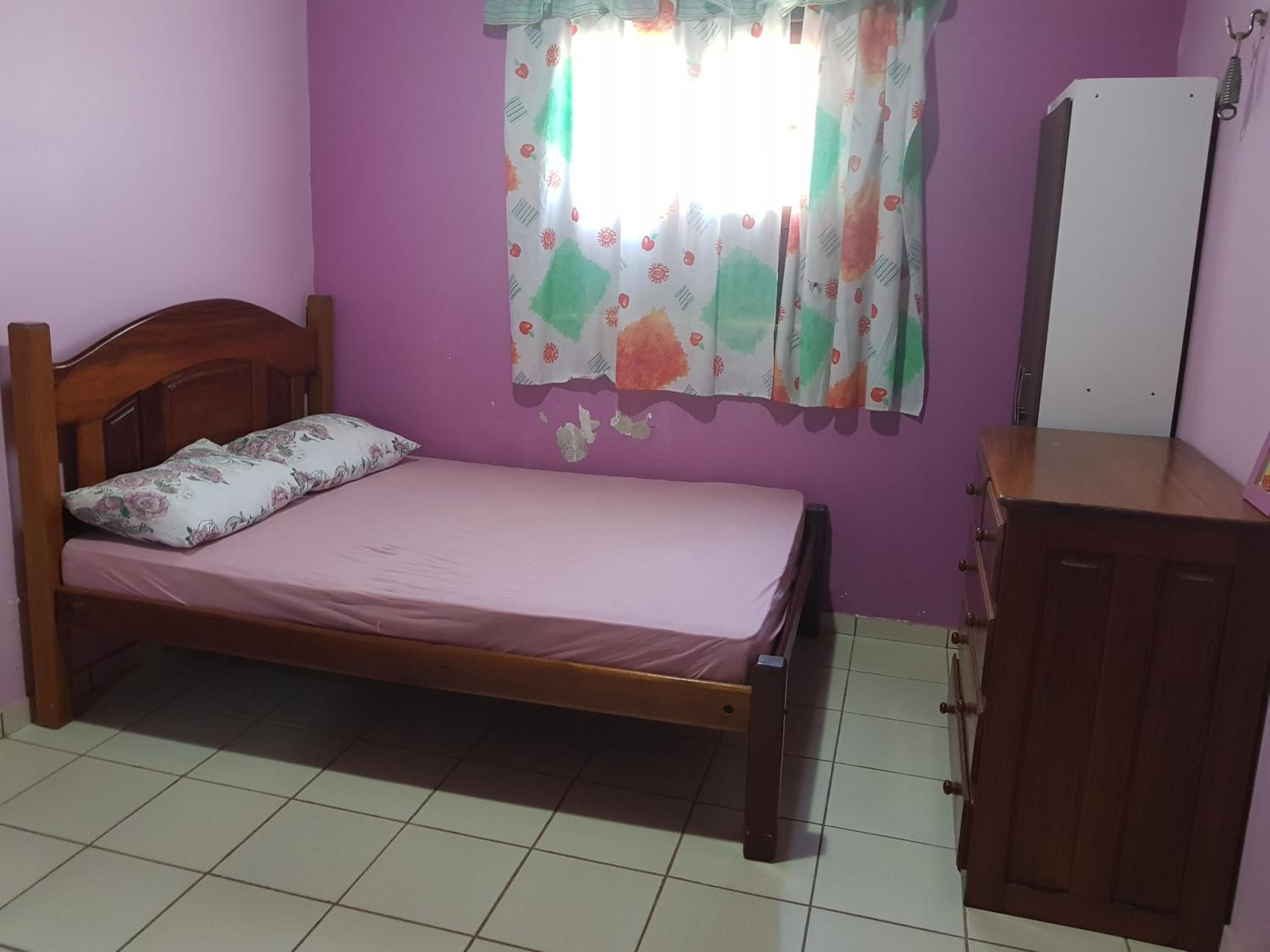 Casa no atalaia 2km da praia