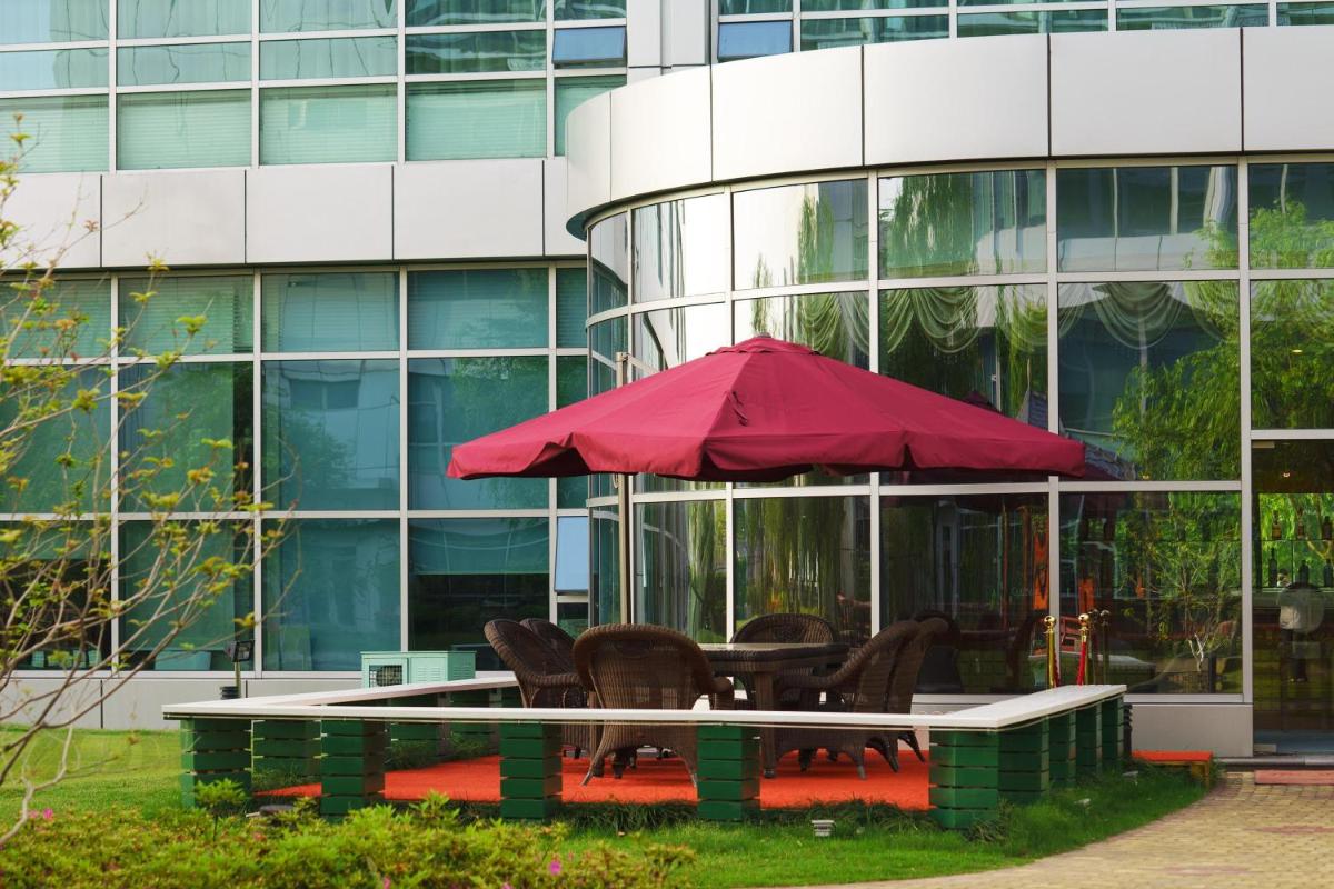 hotel building
