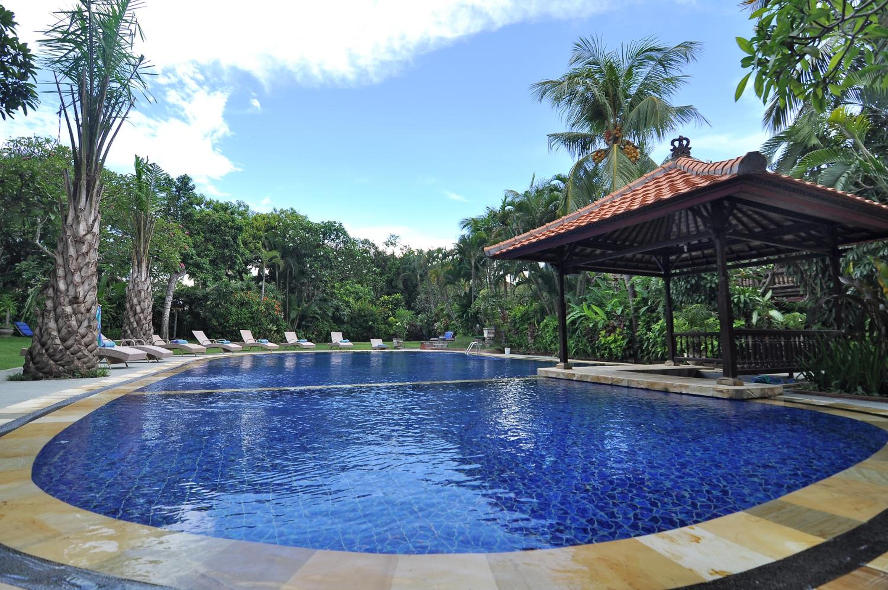 Three Brothers Bali Legian Bungalows & Villas