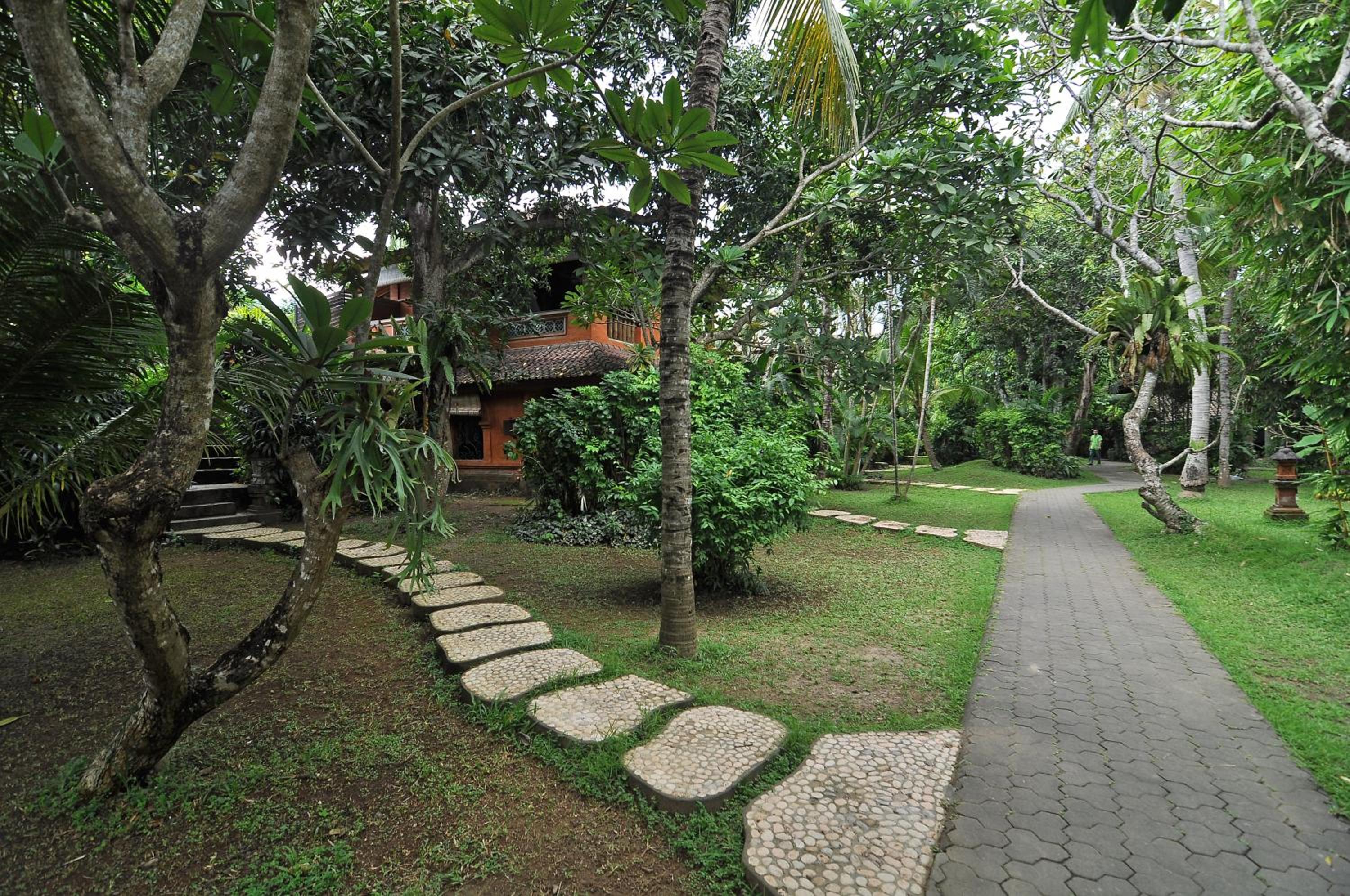 Three Brothers Bali Legian Bungalows & Villas