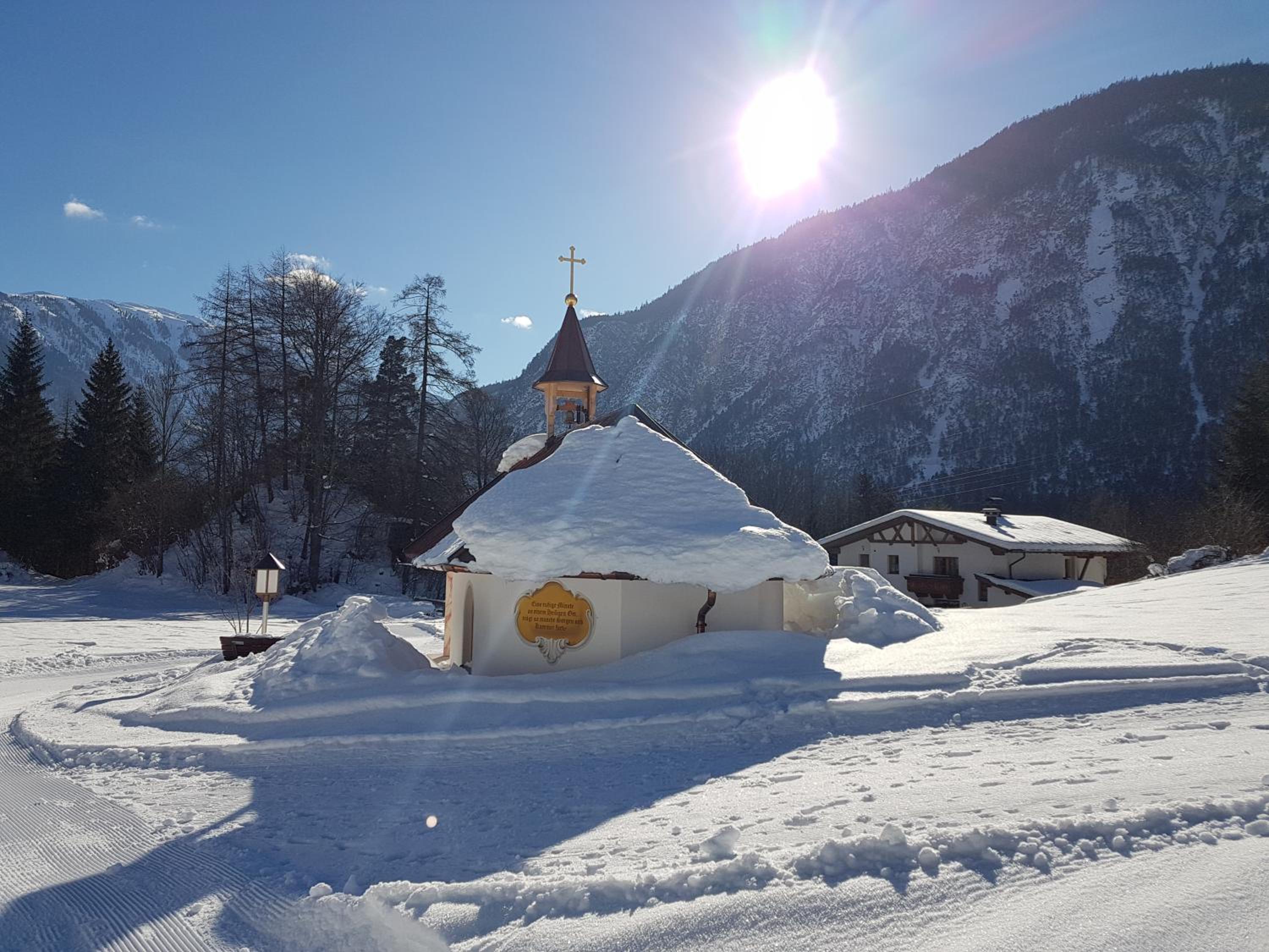Gästehaus Almrausch, Ferienanlage mit Pool
