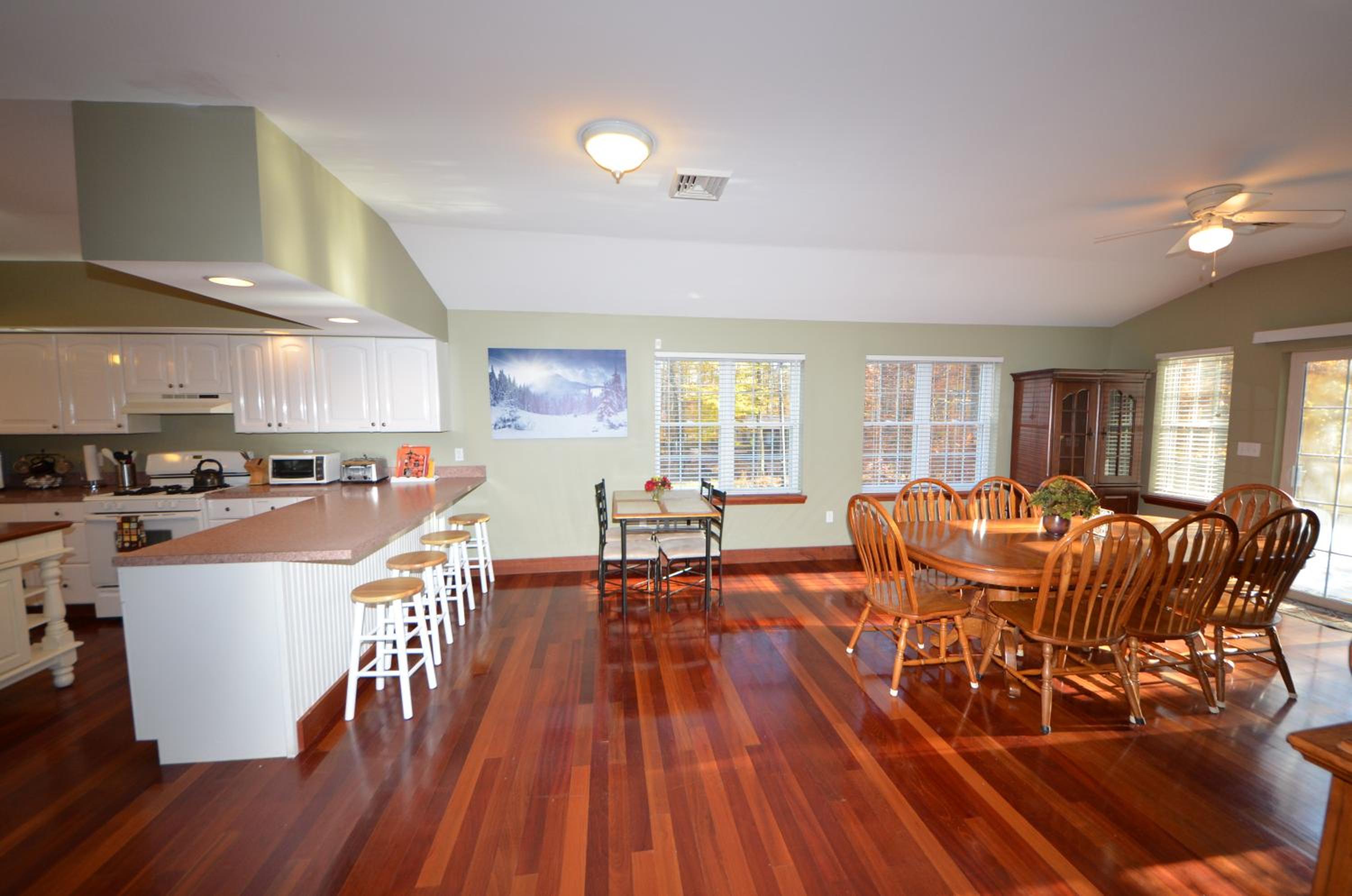 Mt. Maplewood Chalet view 5