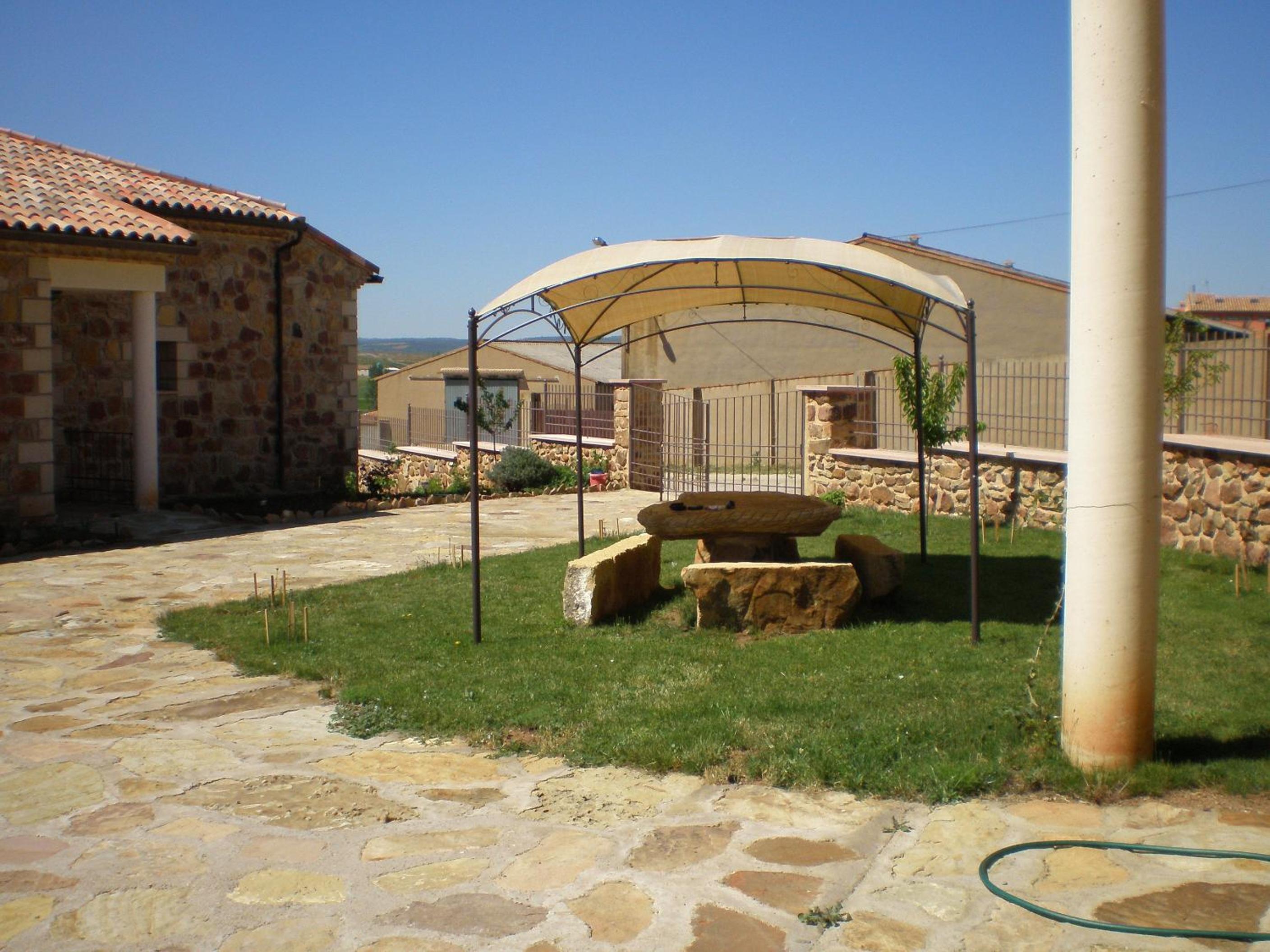 Photo 19