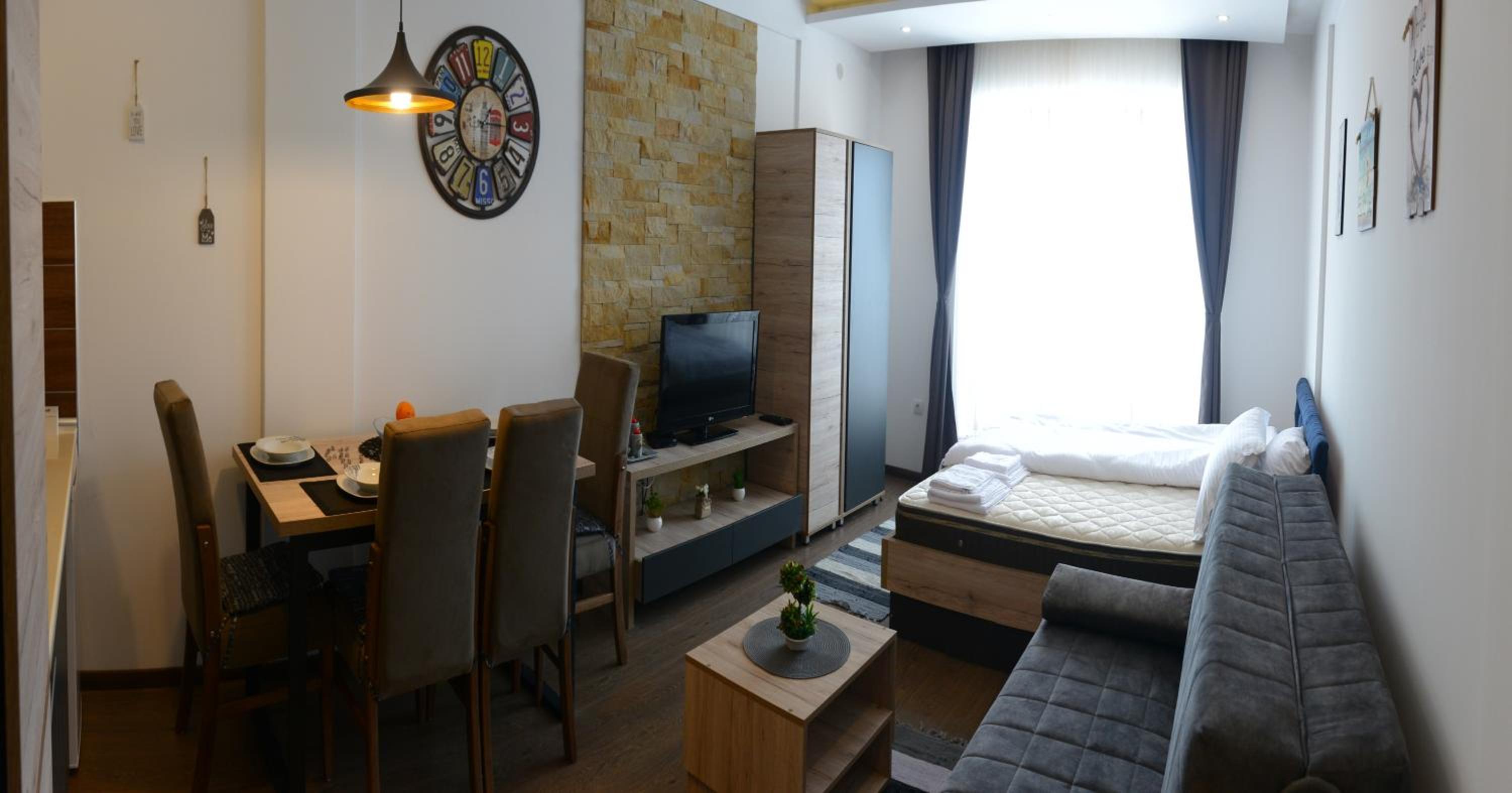 Milmari L25 Kopaonik view 2