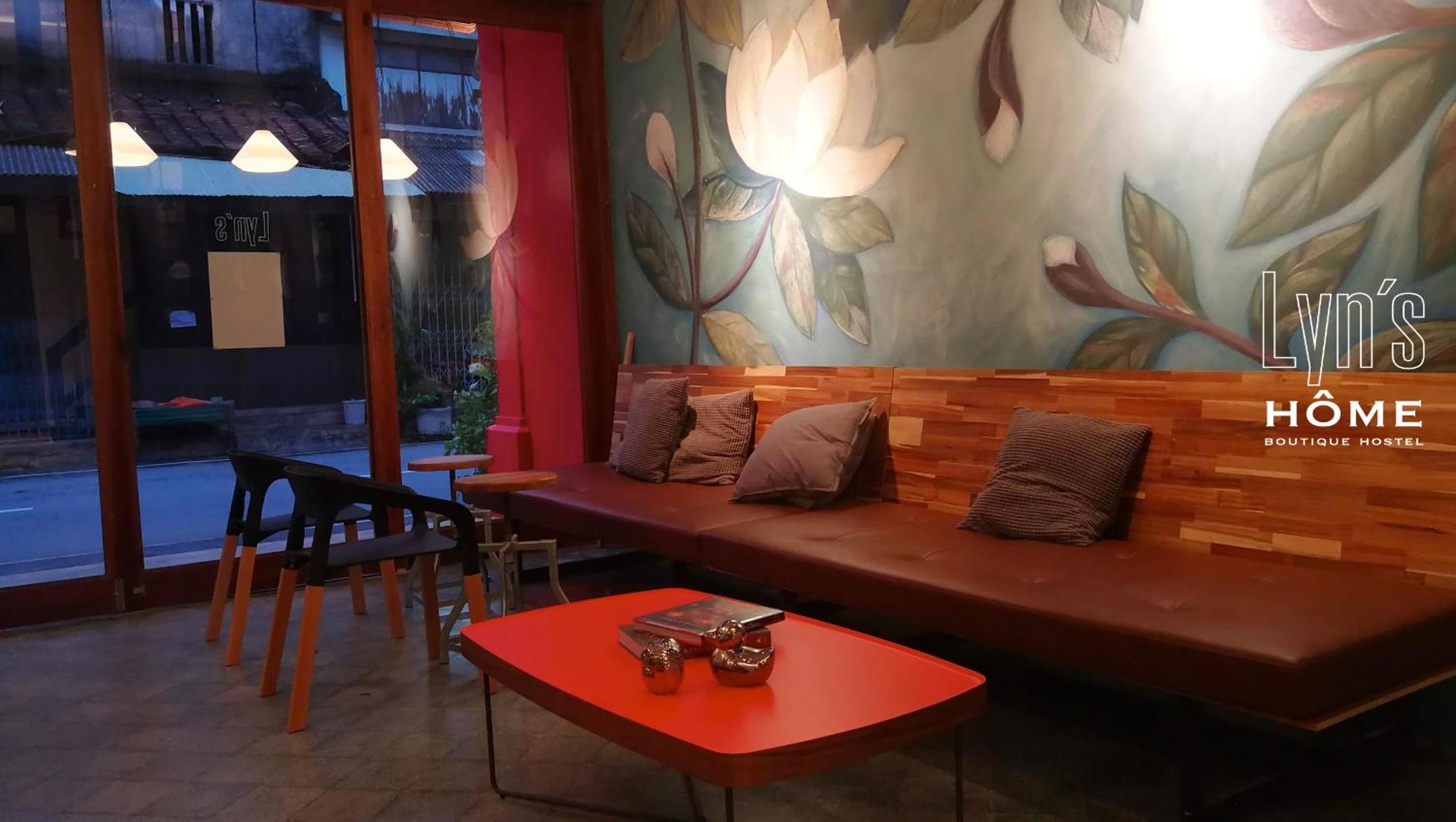 Yu Cafe Hostel view 2