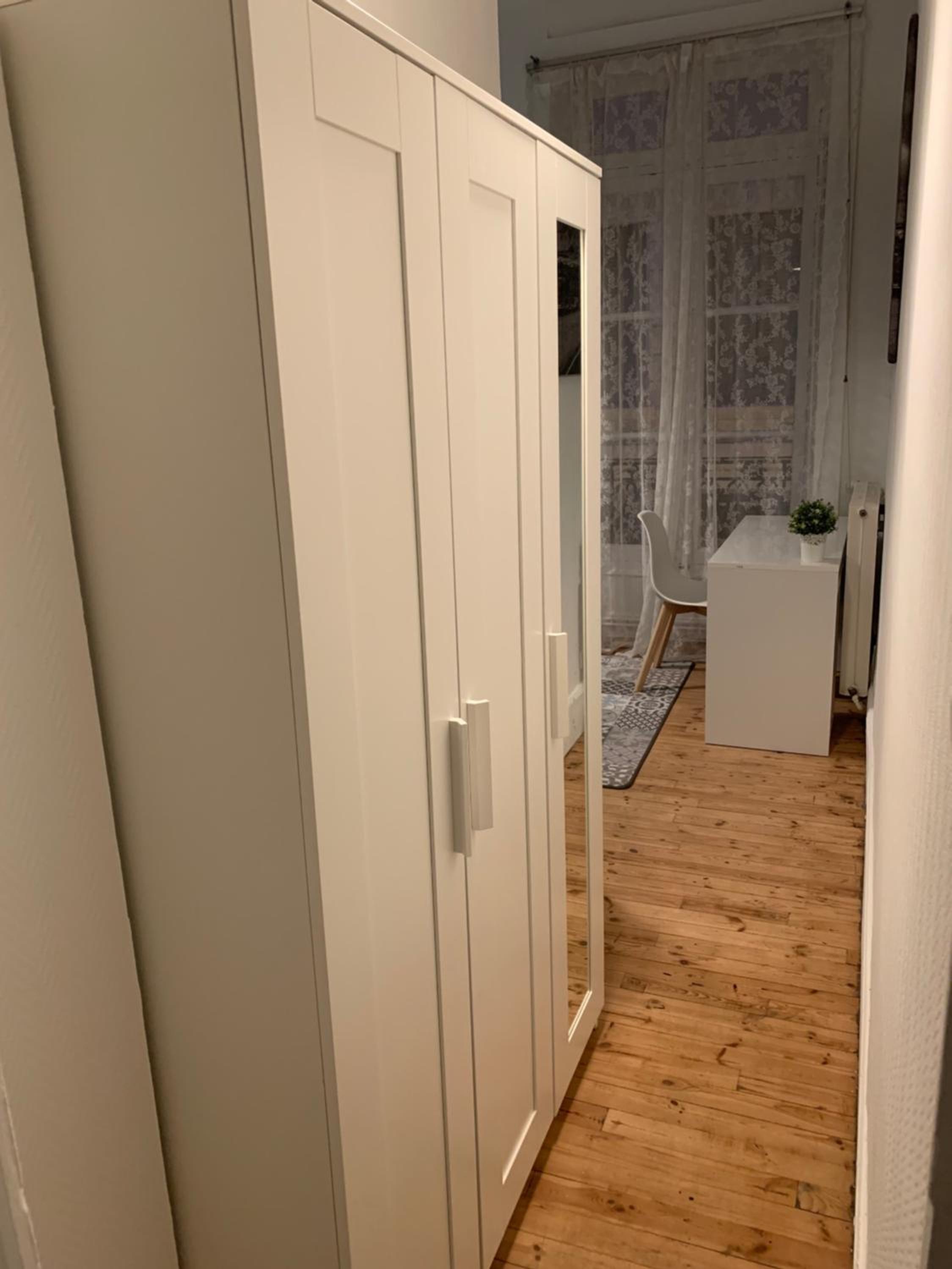 020 CHIC & COSY GRAND APPART 57m2 HYPERCENTRE WIFI SMART TV NETFLIX