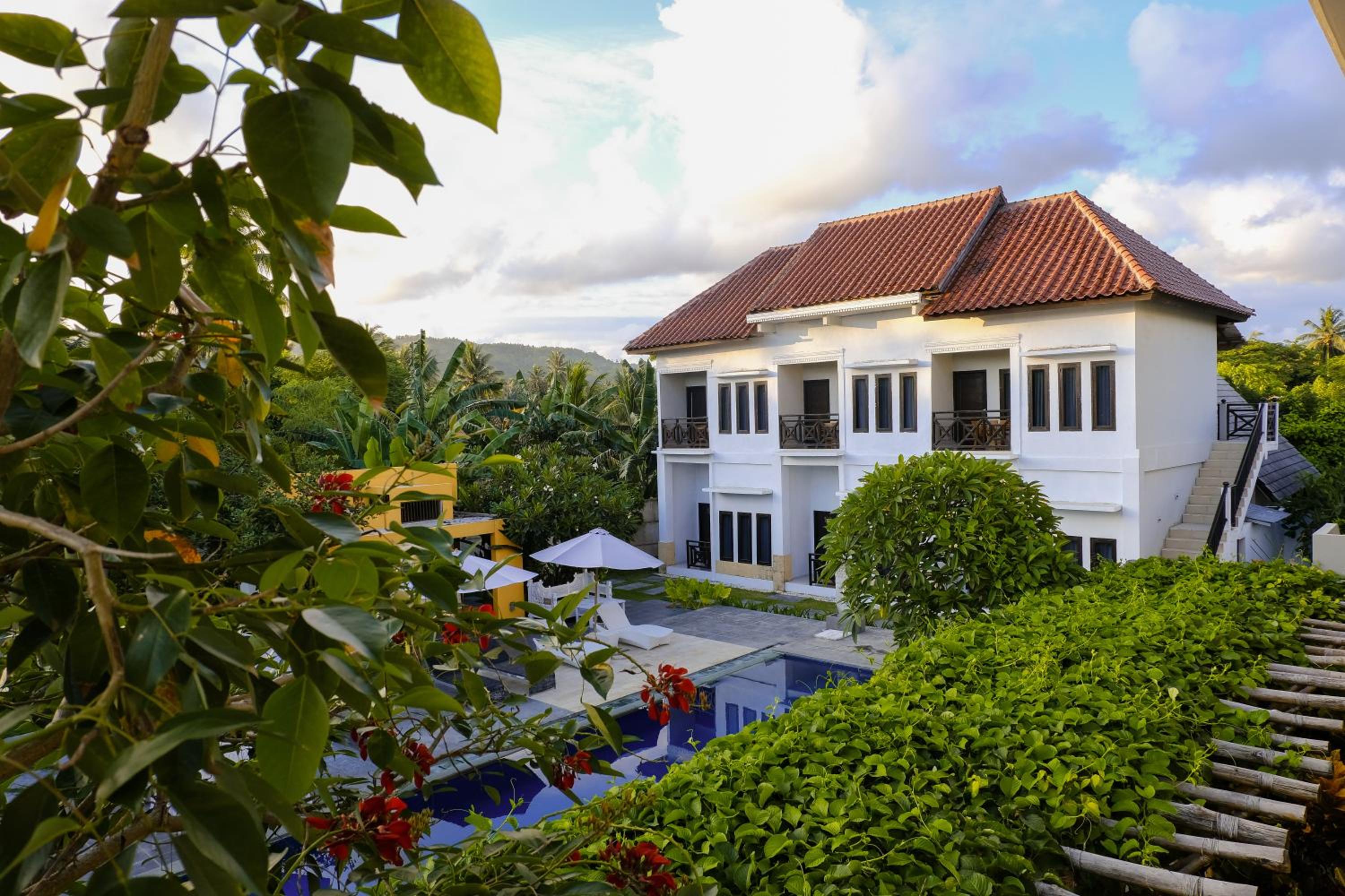 JM Hotel Kuta Lombok - Image 3