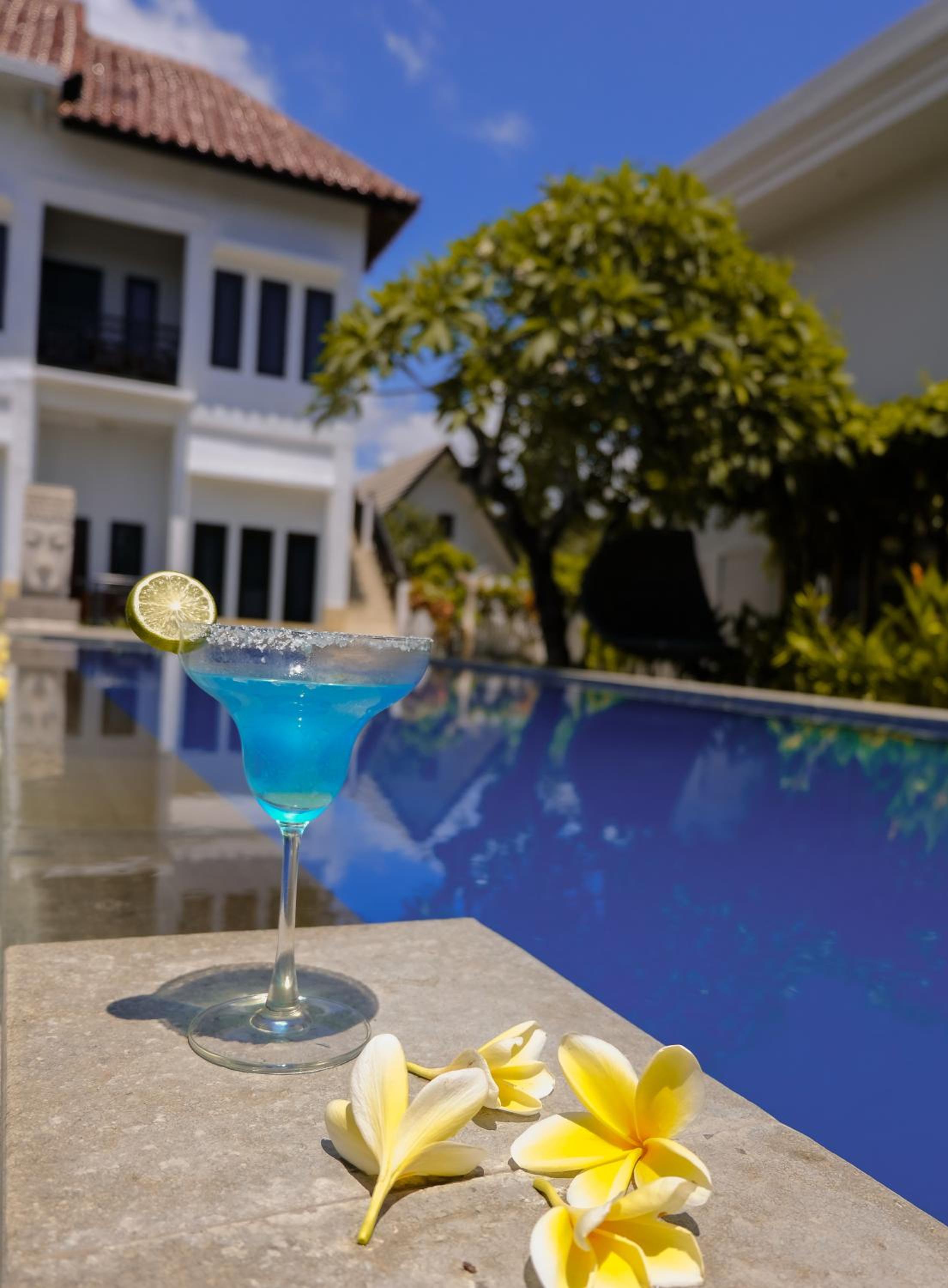 JM Hotel Kuta Lombok - Image 2