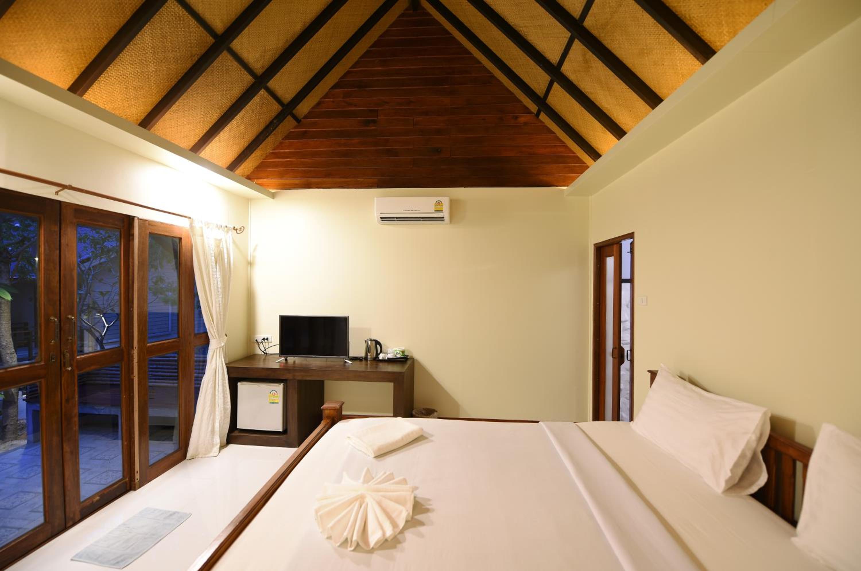 Chunut House Resort