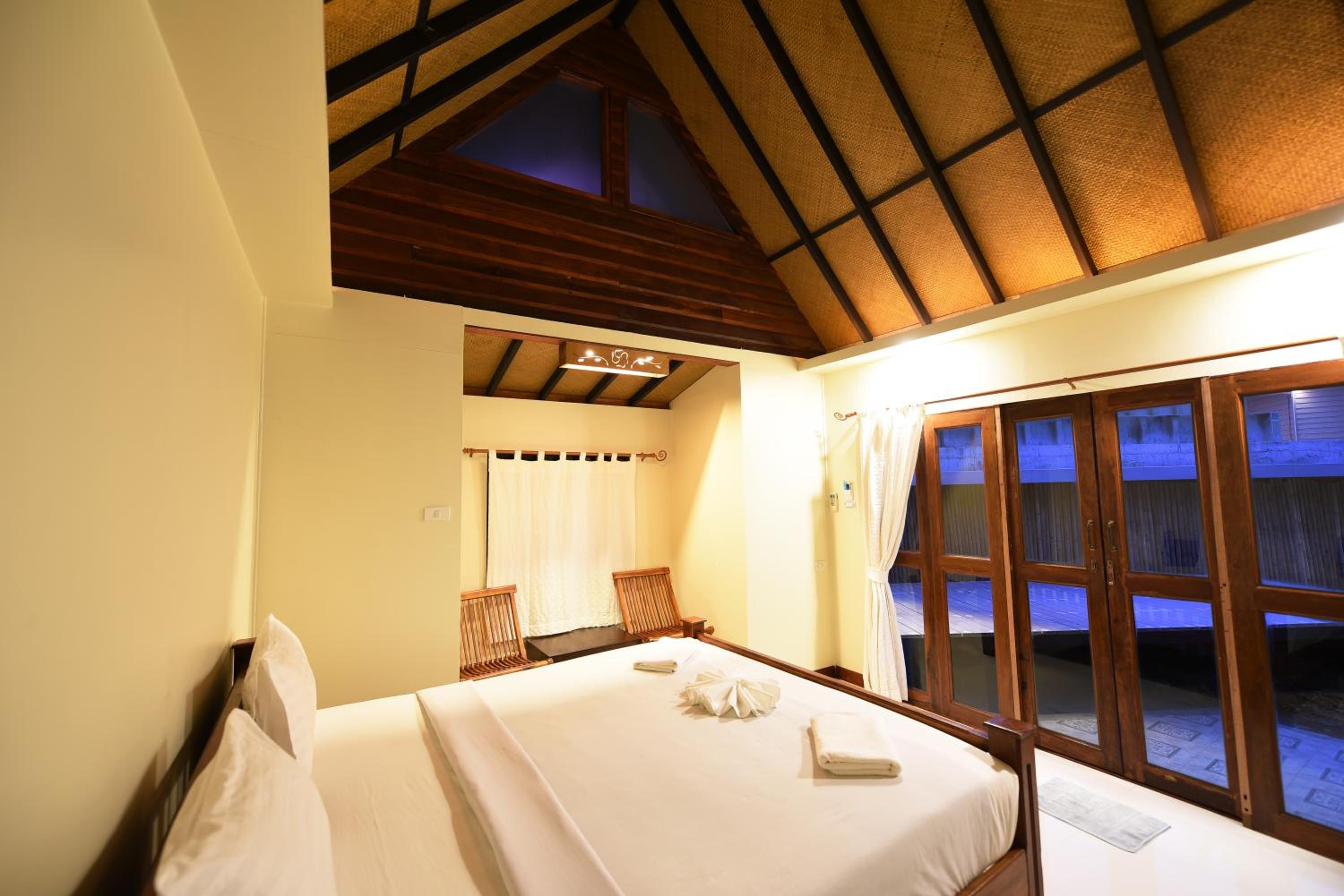 Chunut House Resort
