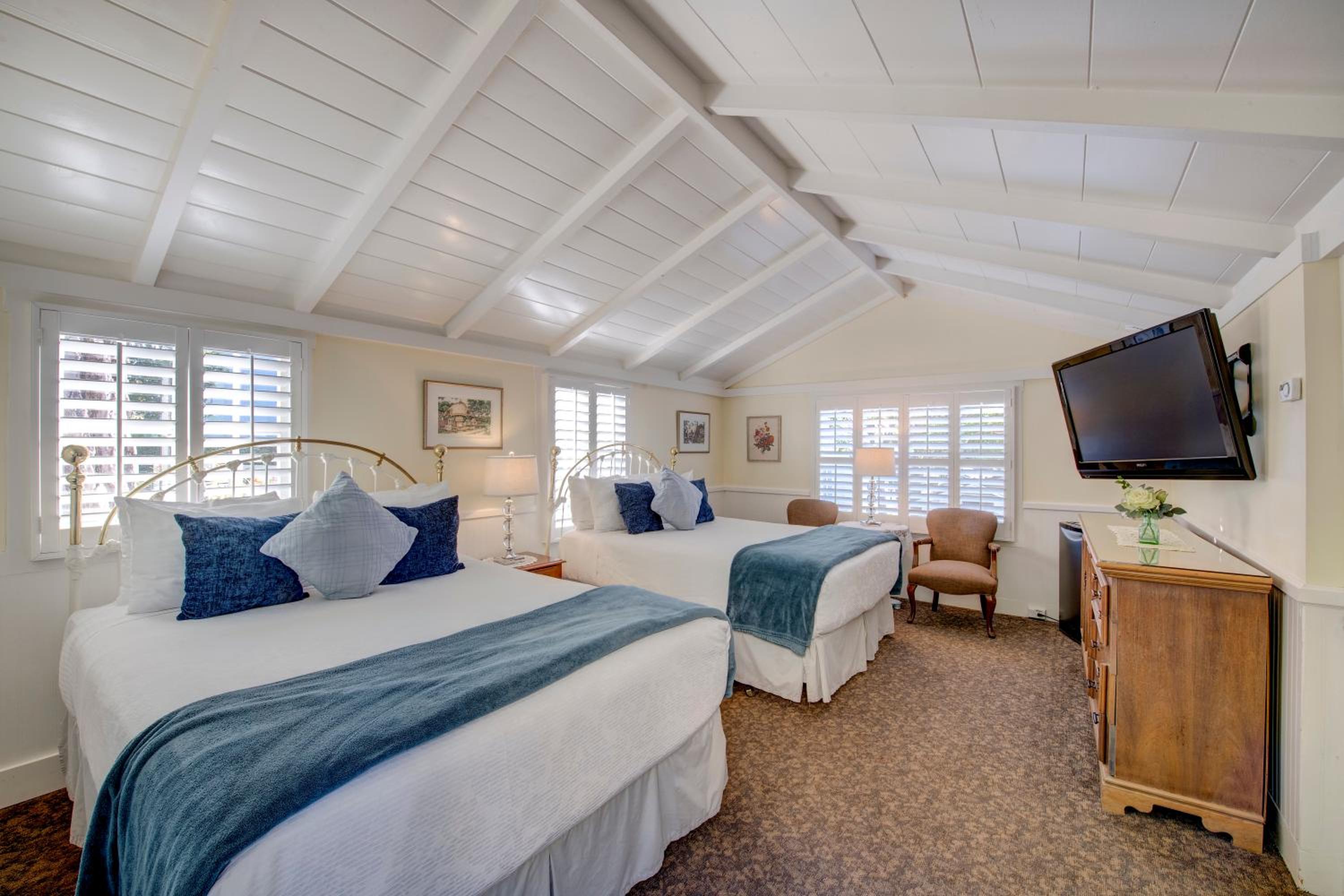 Carmel Green Lantern Inn