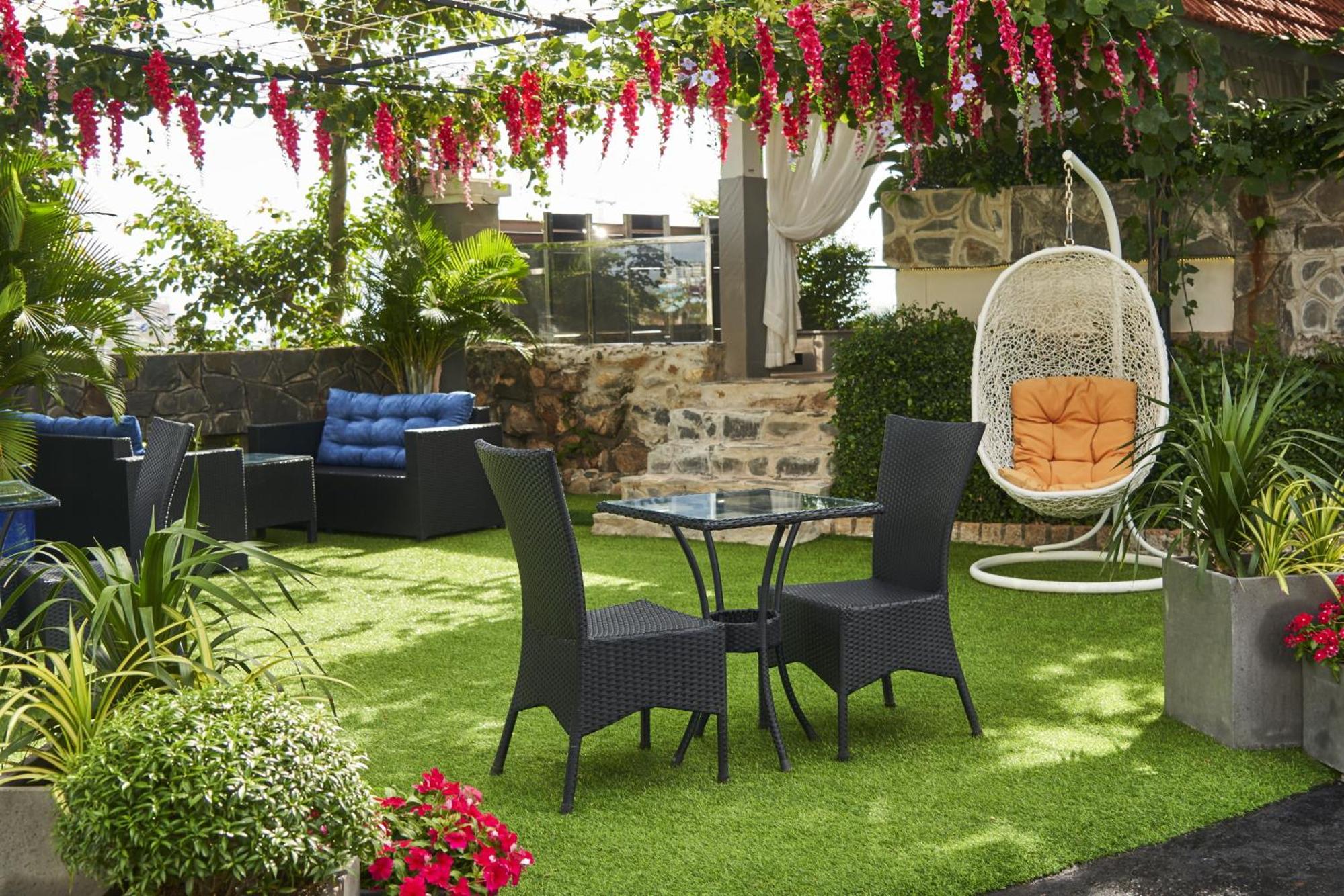 The Wind Resort - Tropical Hillside Escape