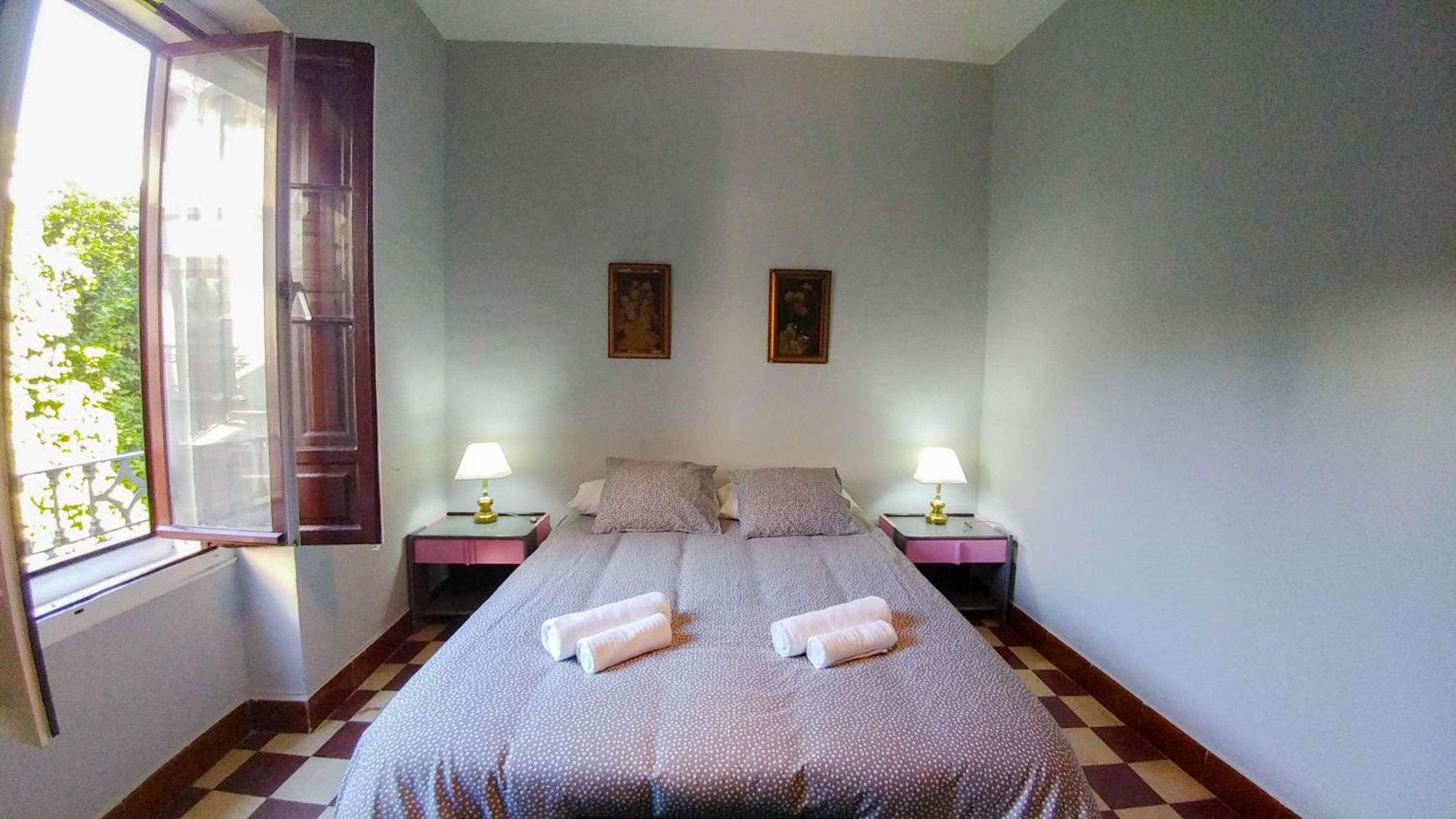 Apartamento Plaza de Doña Elvira 8 photo 4
