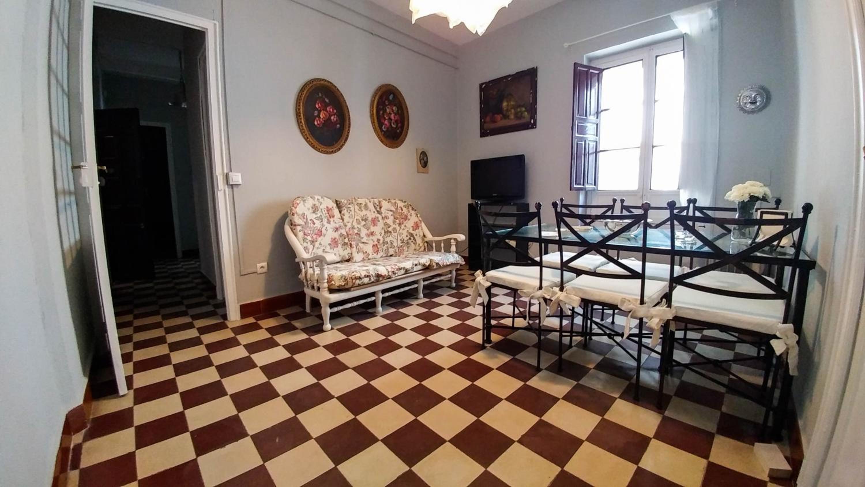 Apartamento Plaza de Doña Elvira 8 photo 3