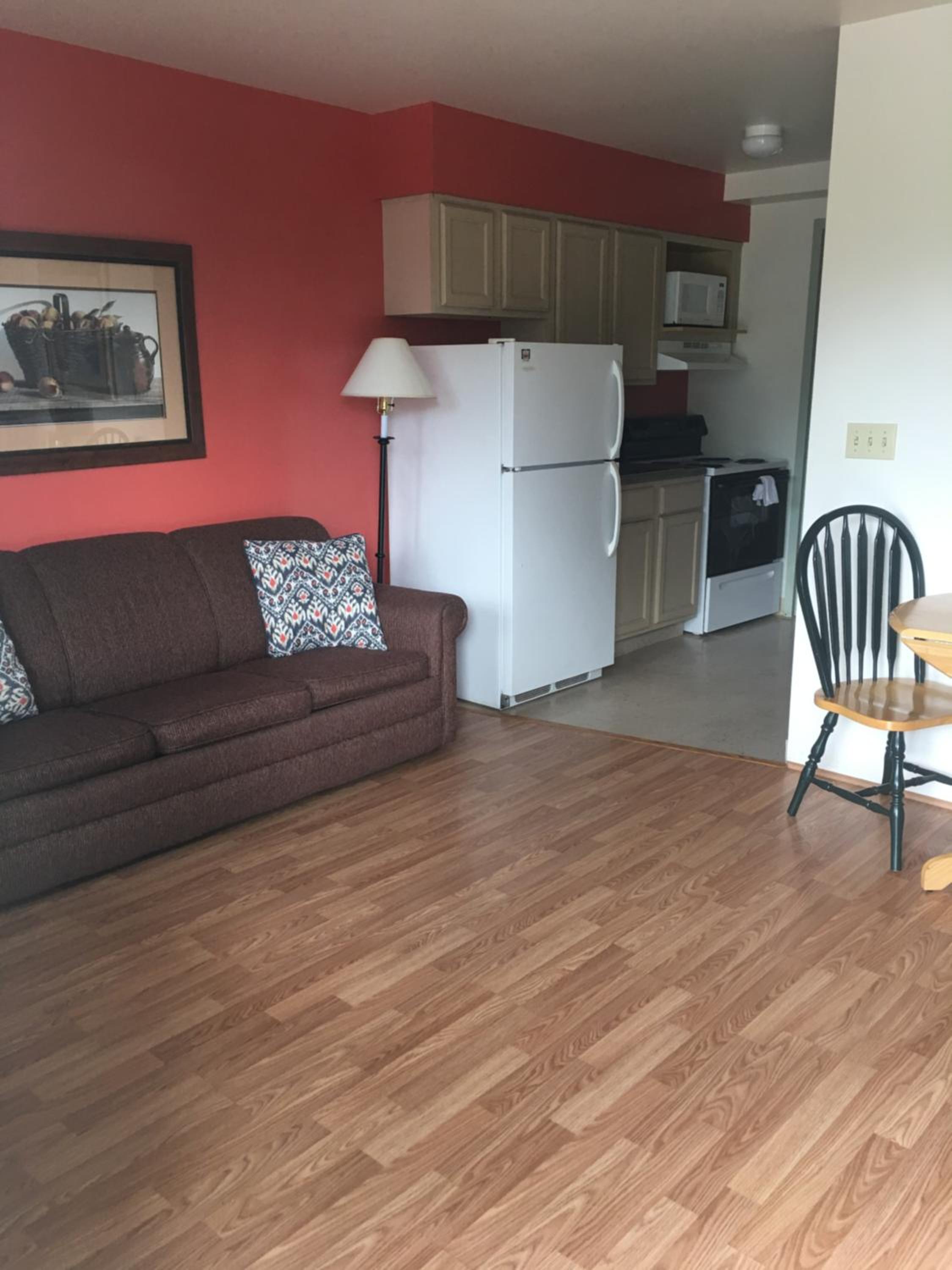 Lewisburg Vacations - All Suites Inn Budget Host - Property Image 19