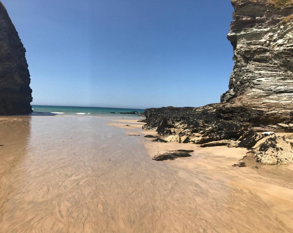 Beachy