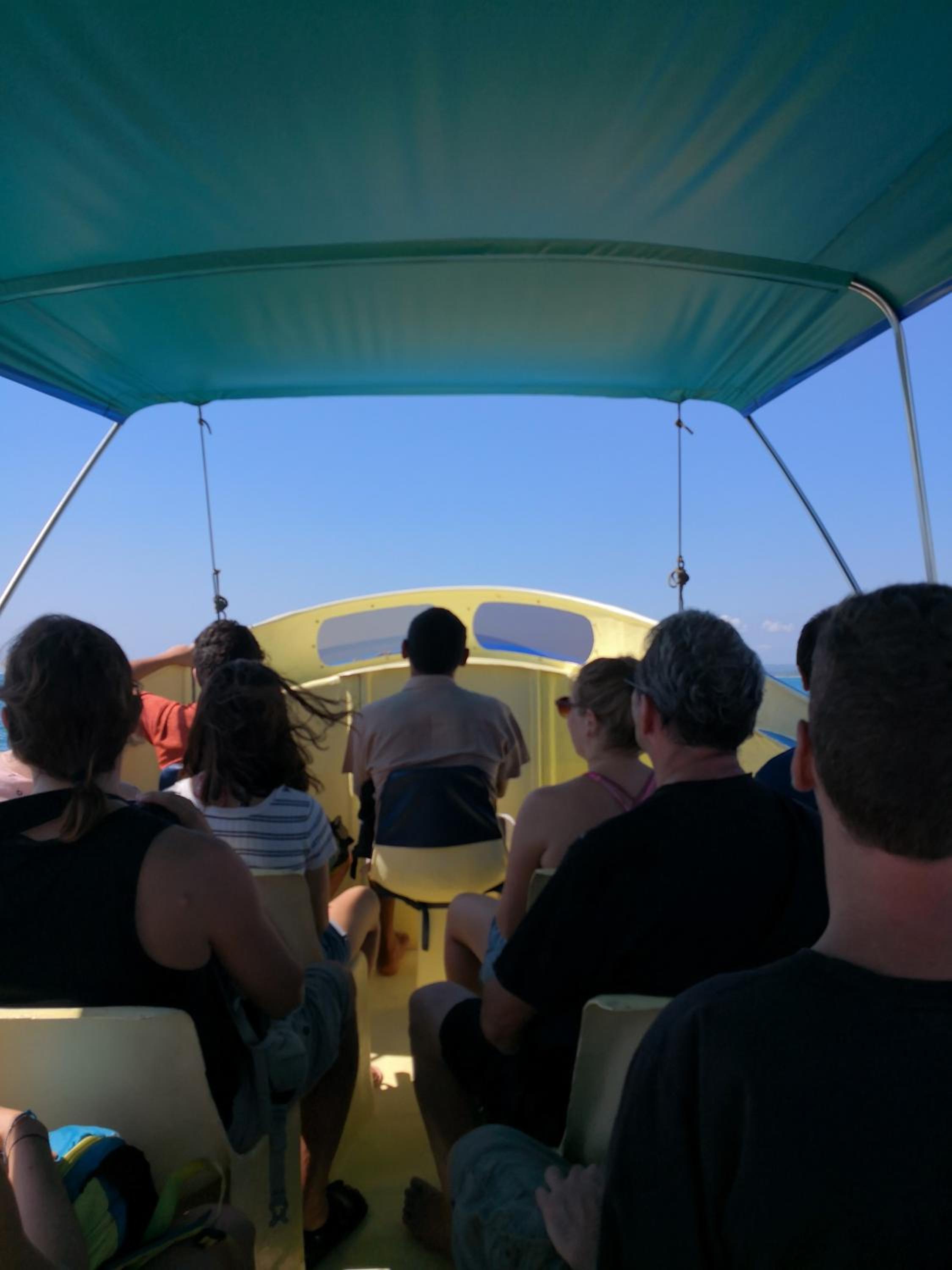 Casita happy feet and tours corcovado