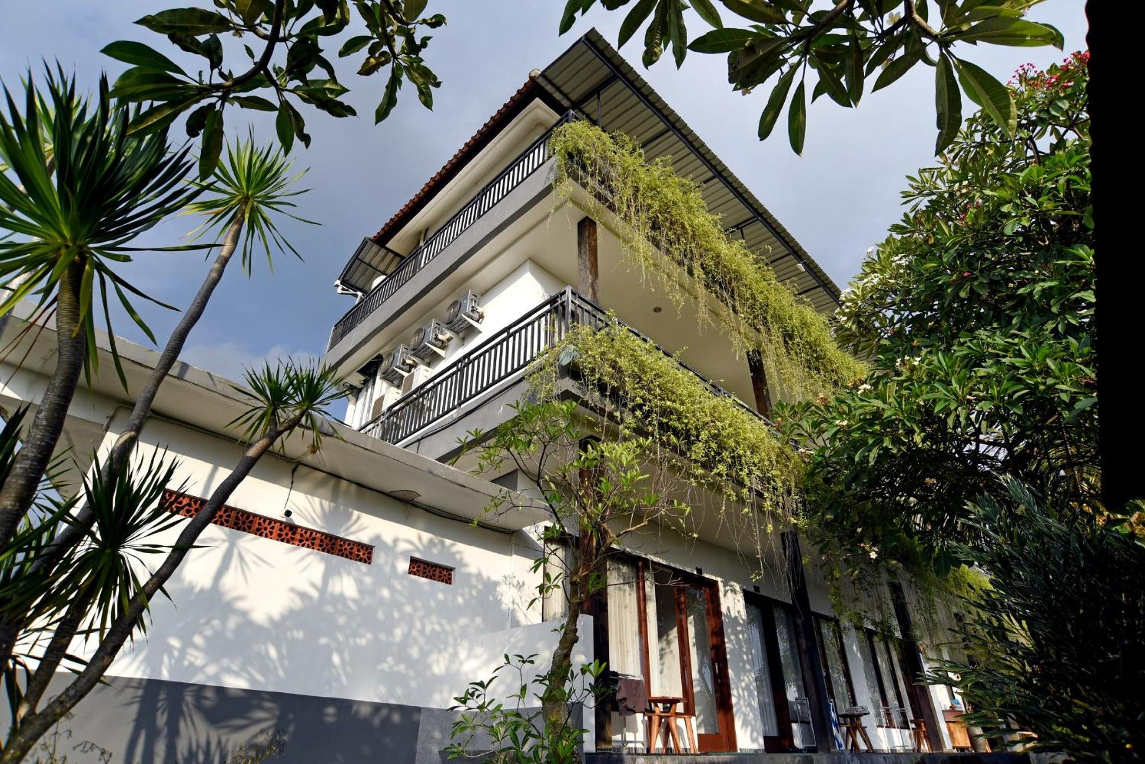 Grandpa Guest House