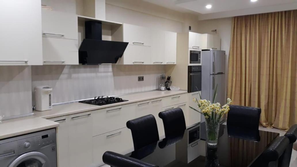 3 bedrooms Nizami Street 11