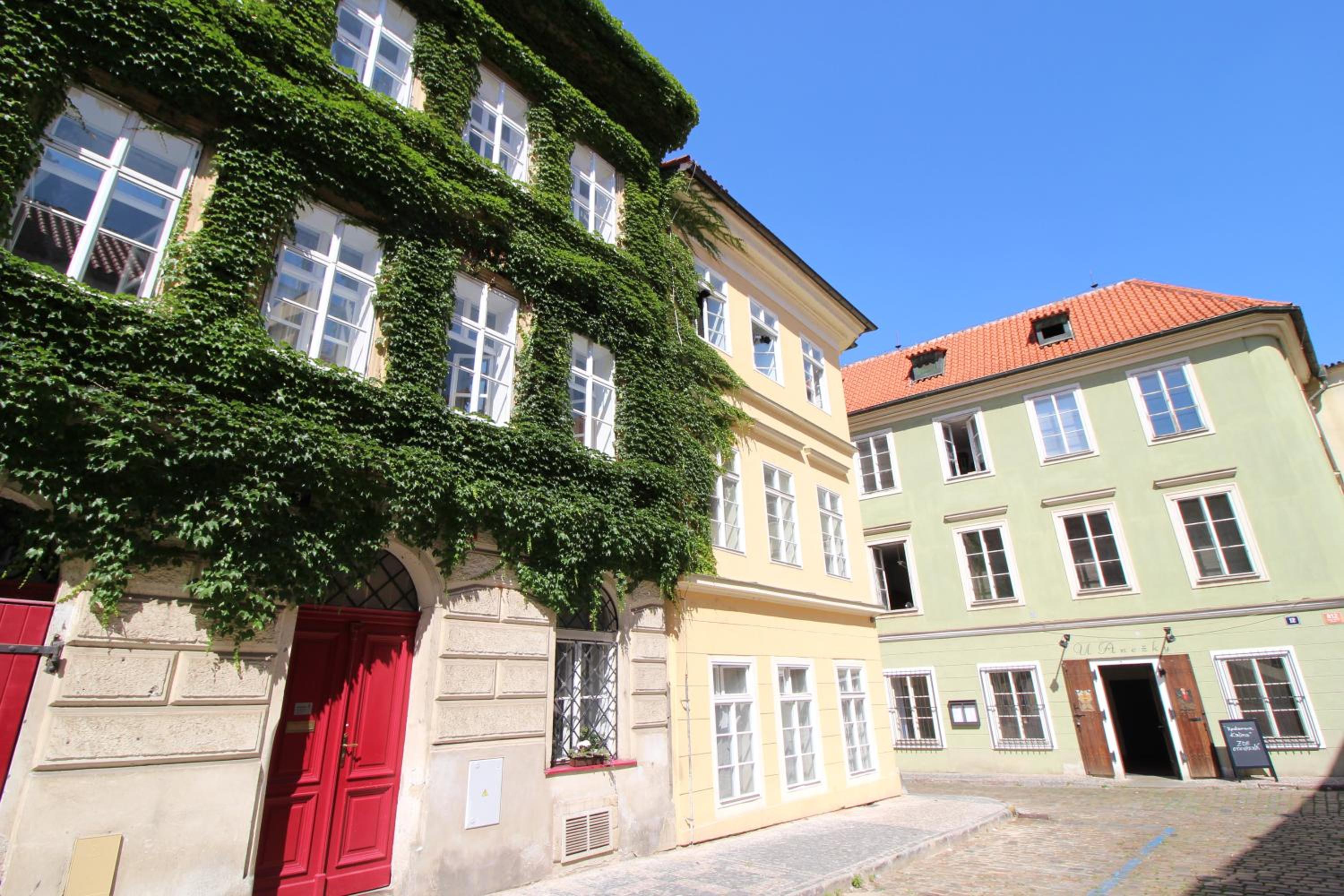 Agnes - Apartments
