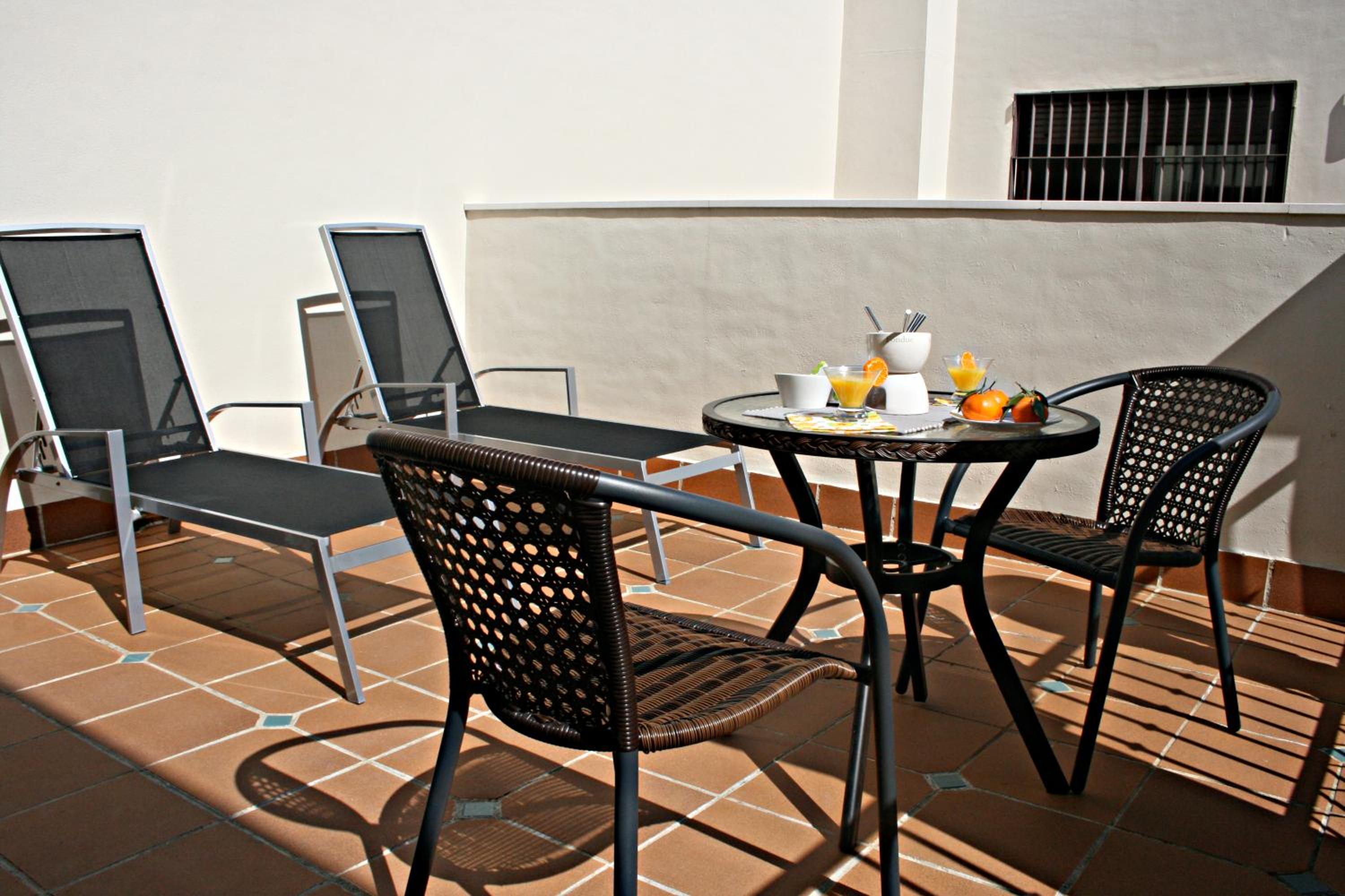 balance & terrace