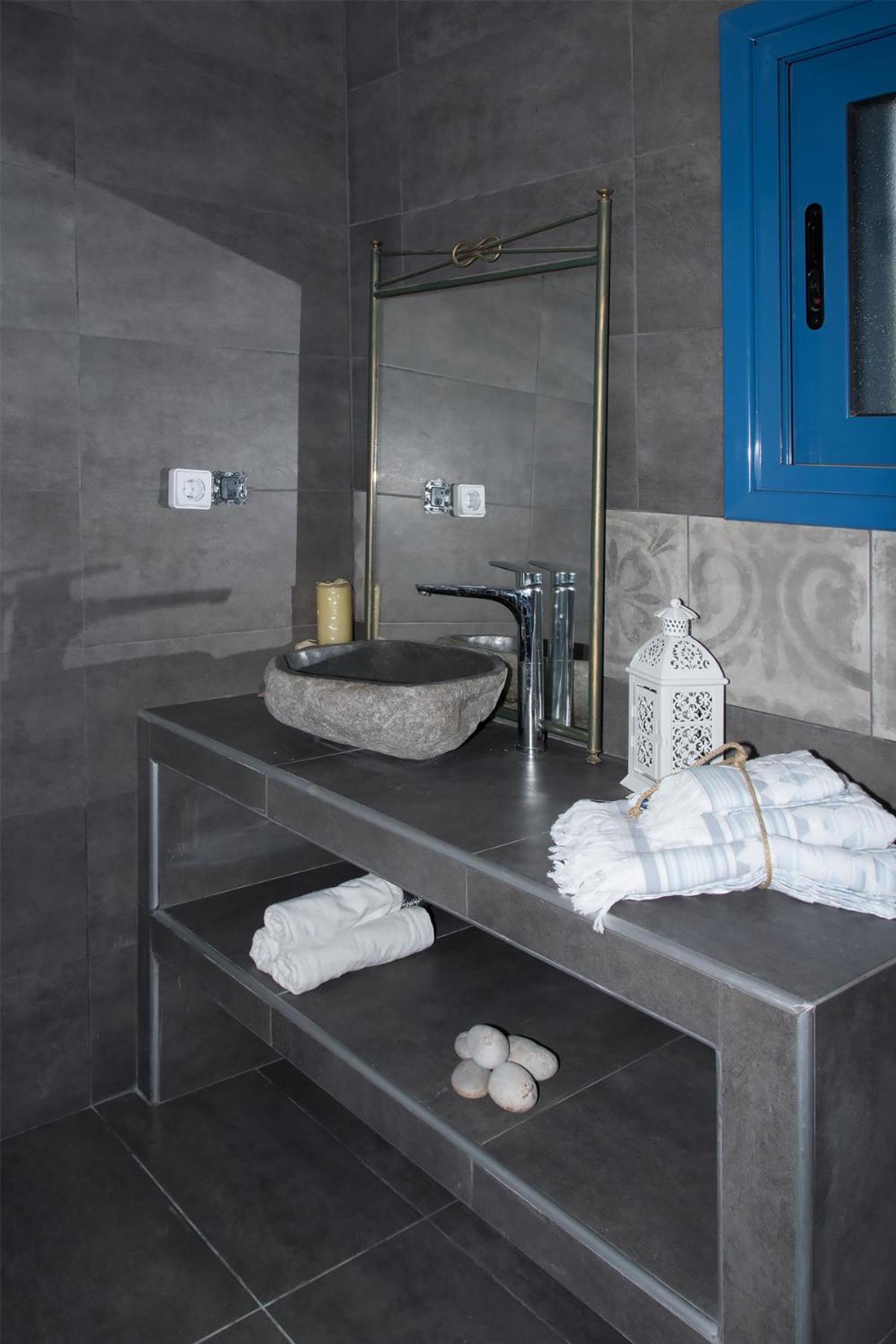 Aelia Luxury Villa view 2