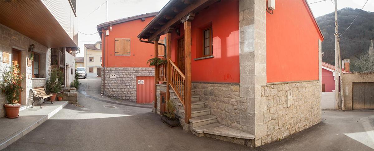 Apartamentos Rurales Les Martes view 5