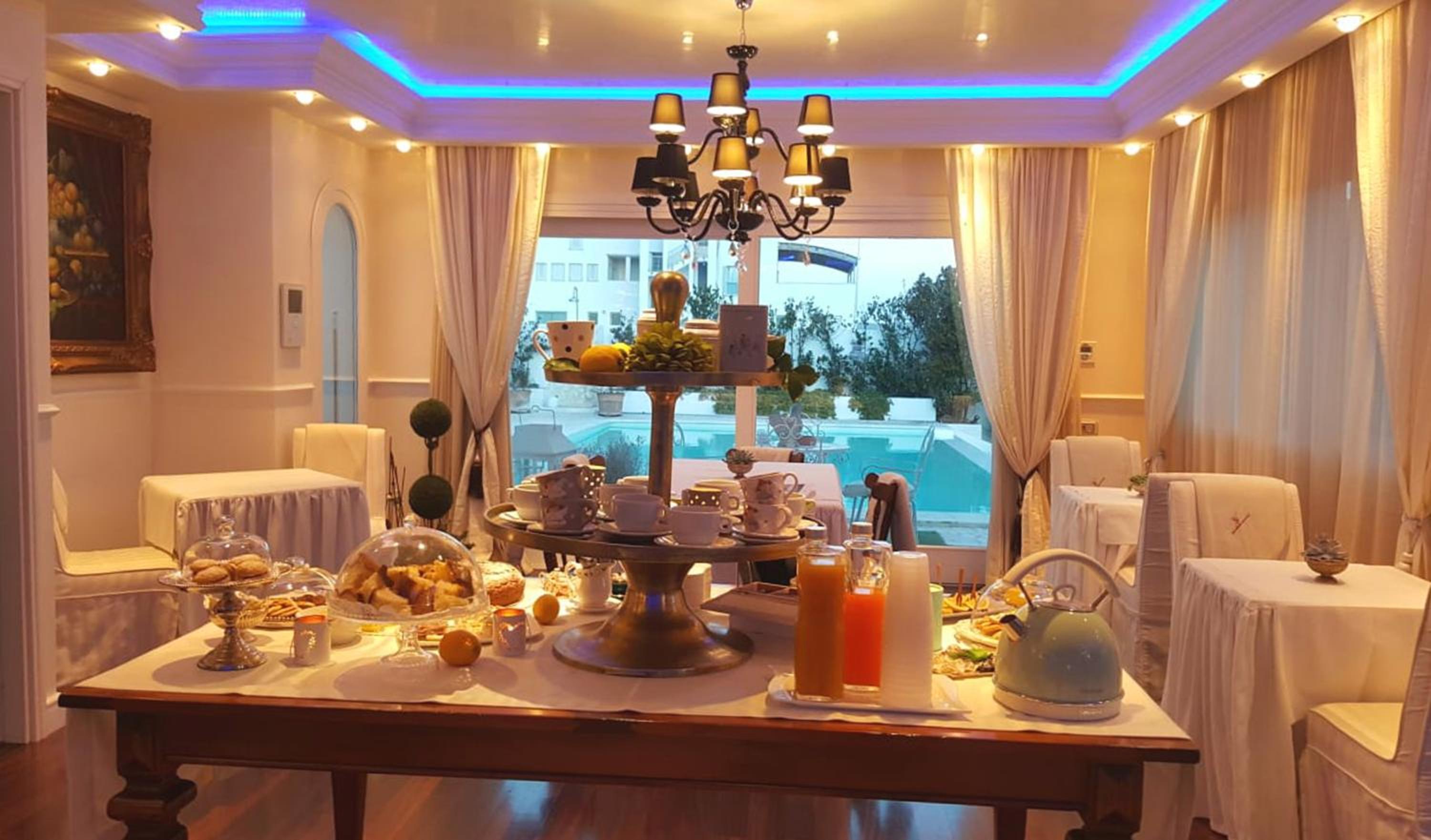 White House Luxury Hospitality