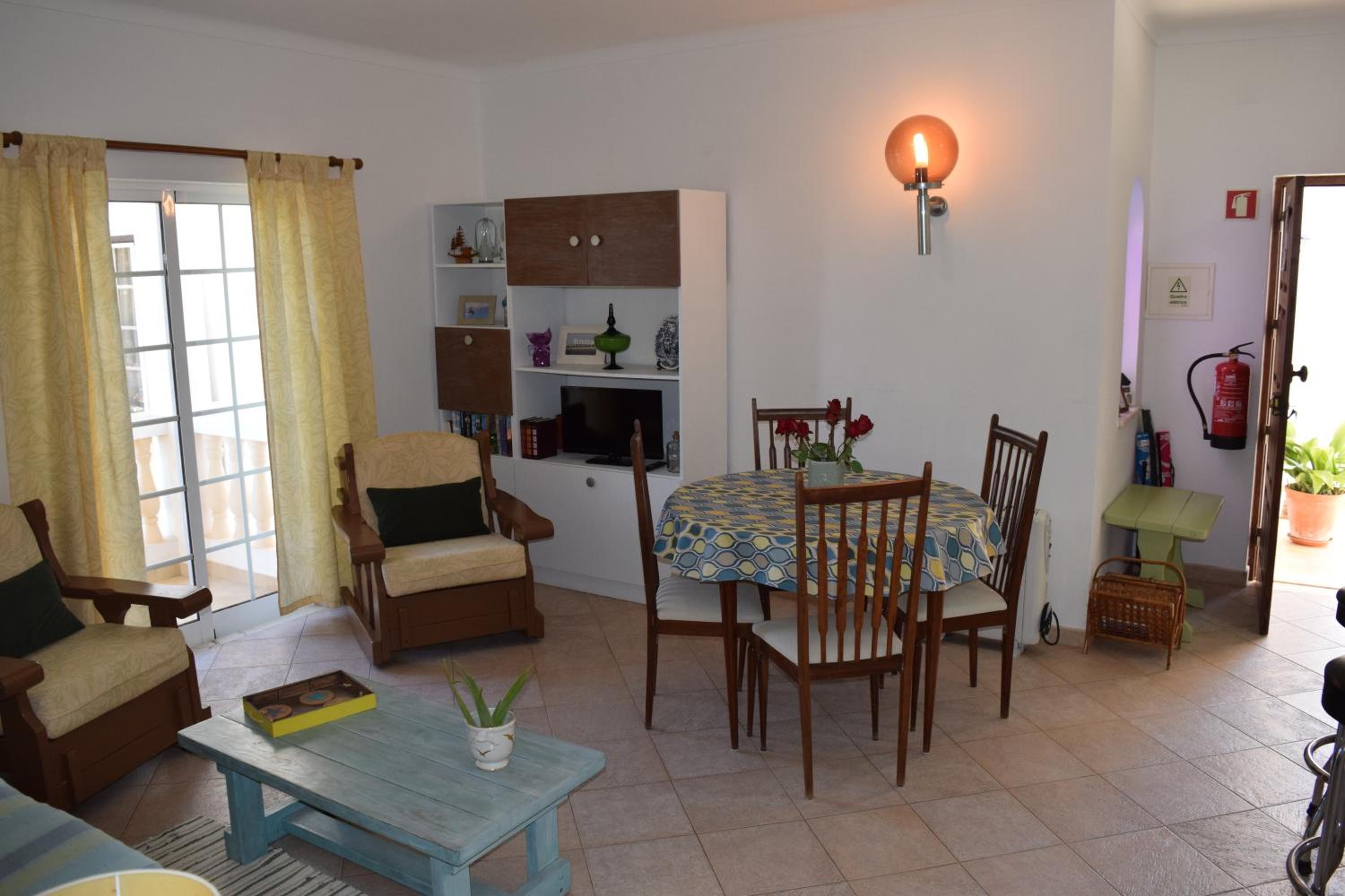 CasaDuarte "Balcony" (2 bedroom Apt.) view 4