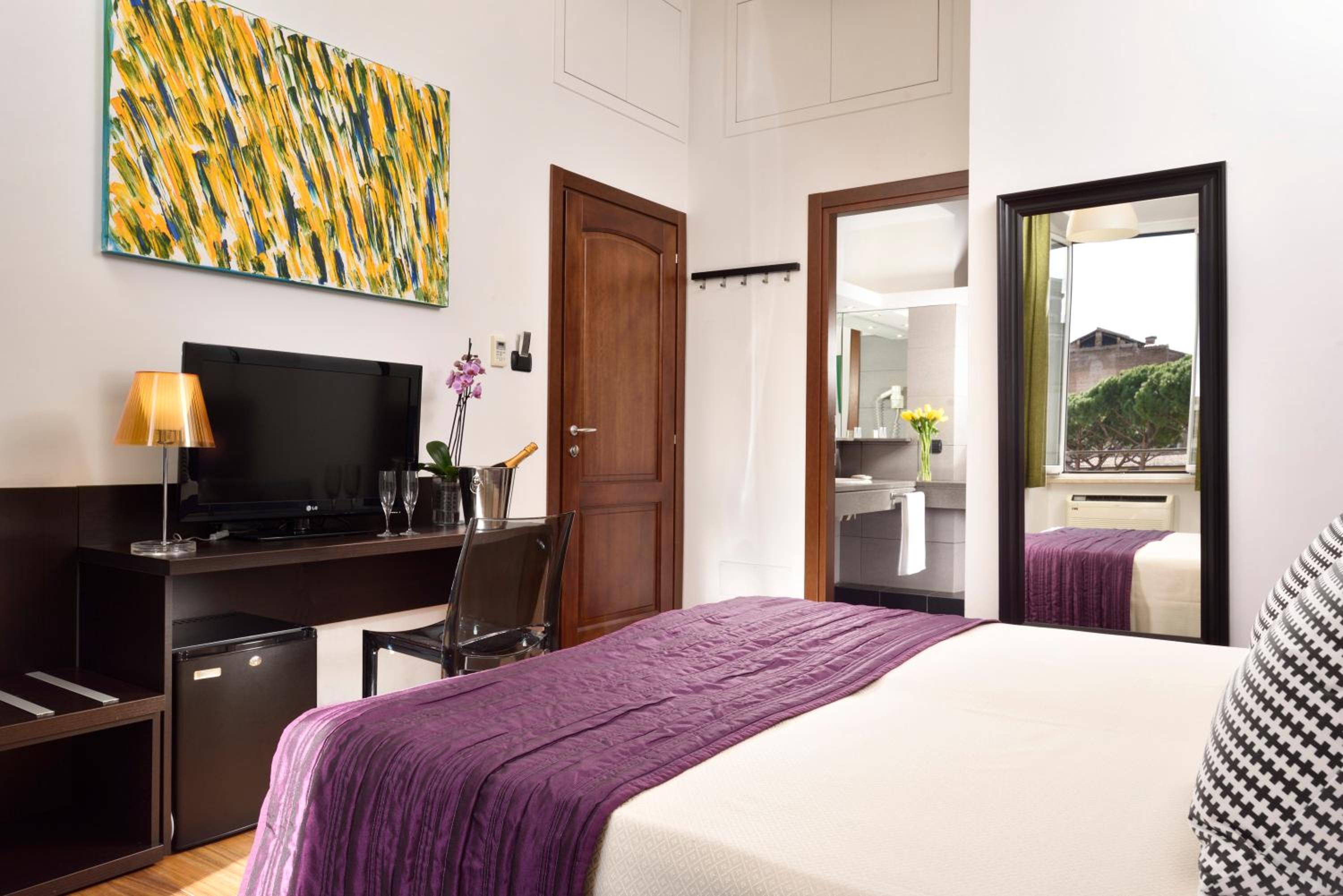 hotel room