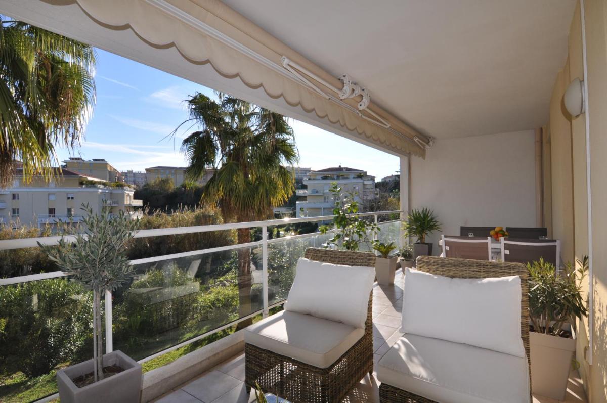 Hotel Elegant one-bedroom apartment with swimming pool - StayInAntibes - Le Vallon - Image 1