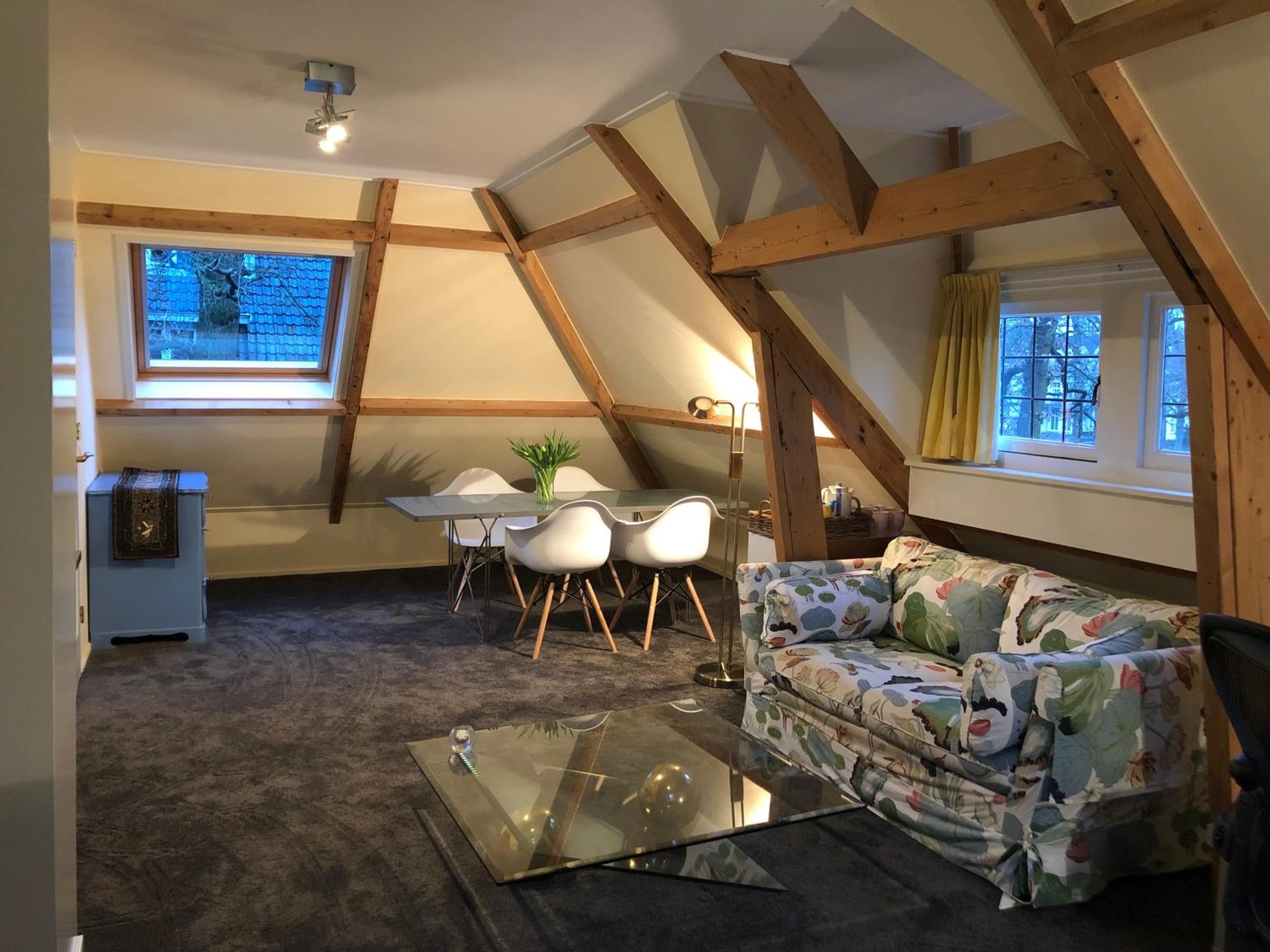 Apartment in Romantic Villa