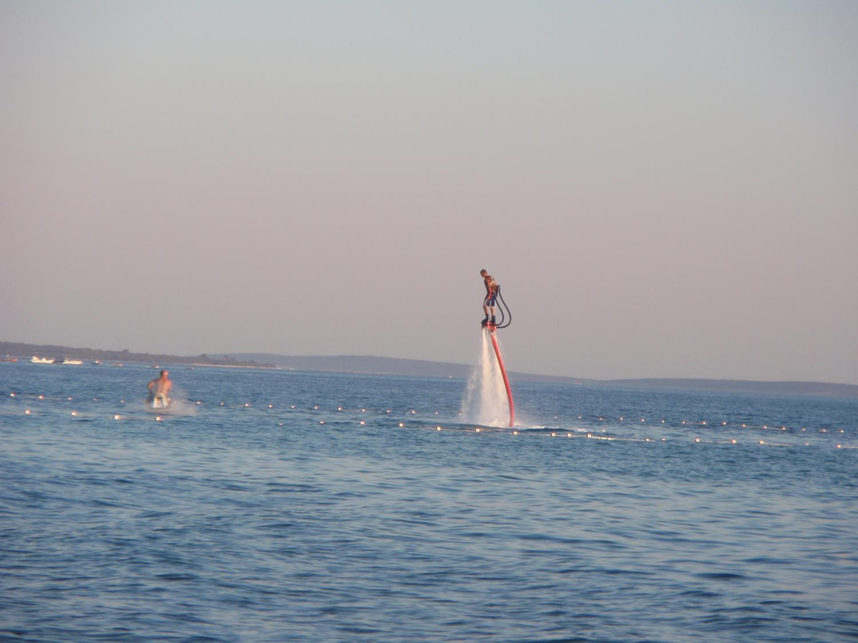 Photo 18