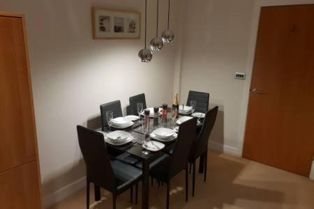 Birmingham Amethyst, 3 bedroom Apartment view 3