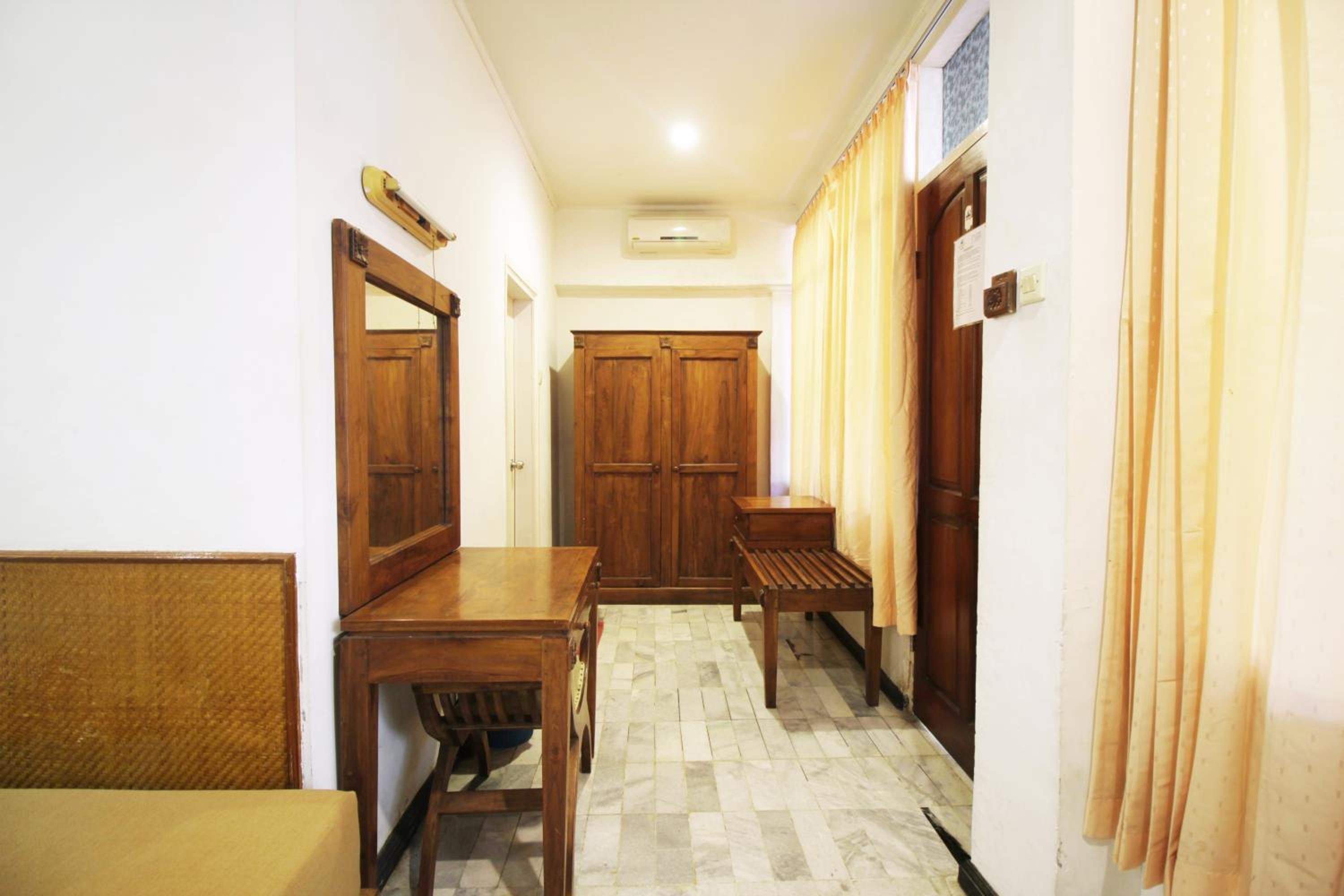 Hotel Karthi Kuta - Image 2
