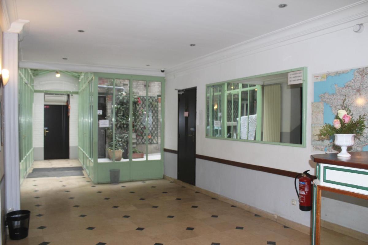 hotel reception