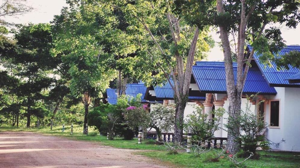 Hotel Thai Muang Resort