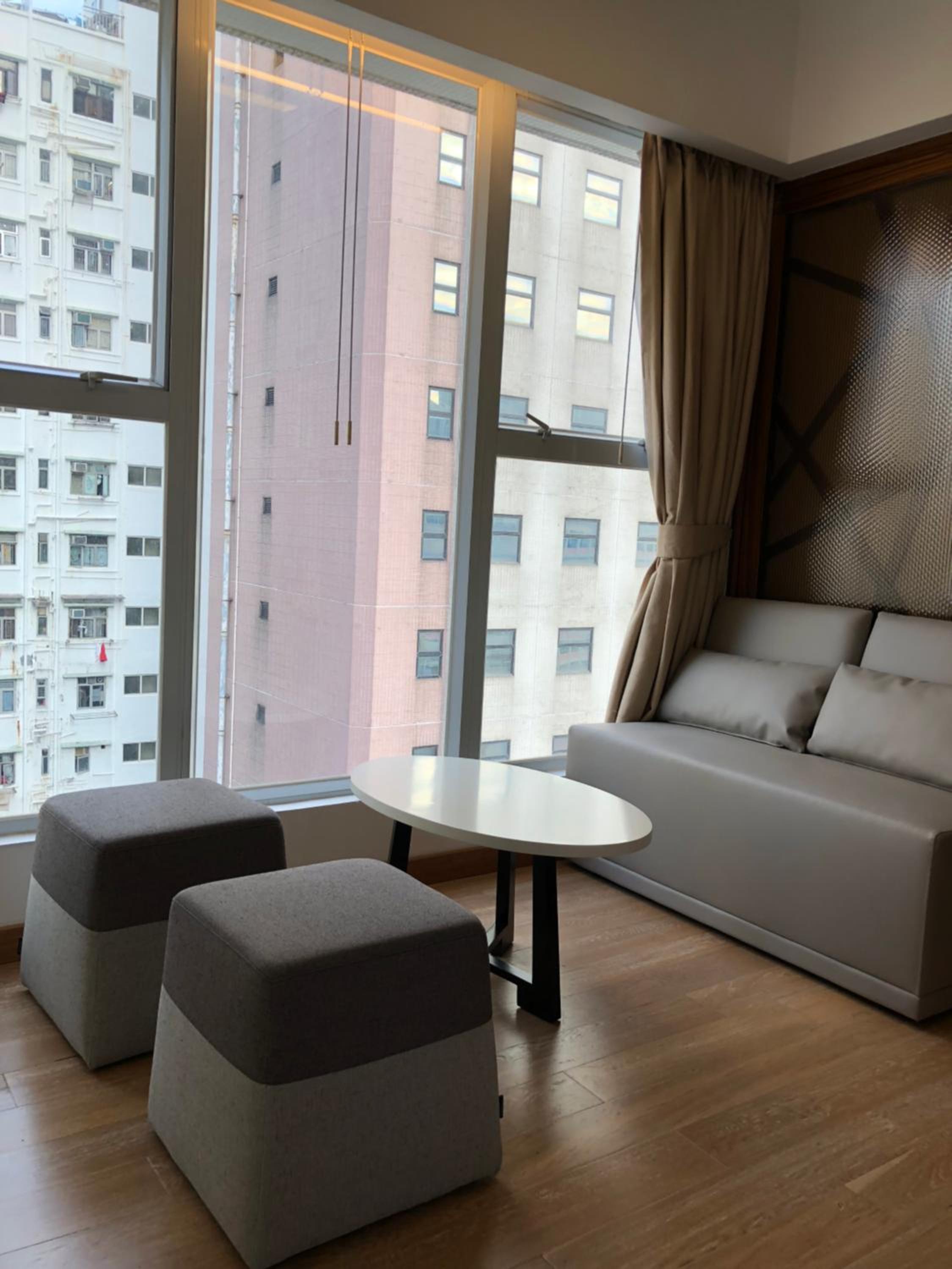 Homy Residence