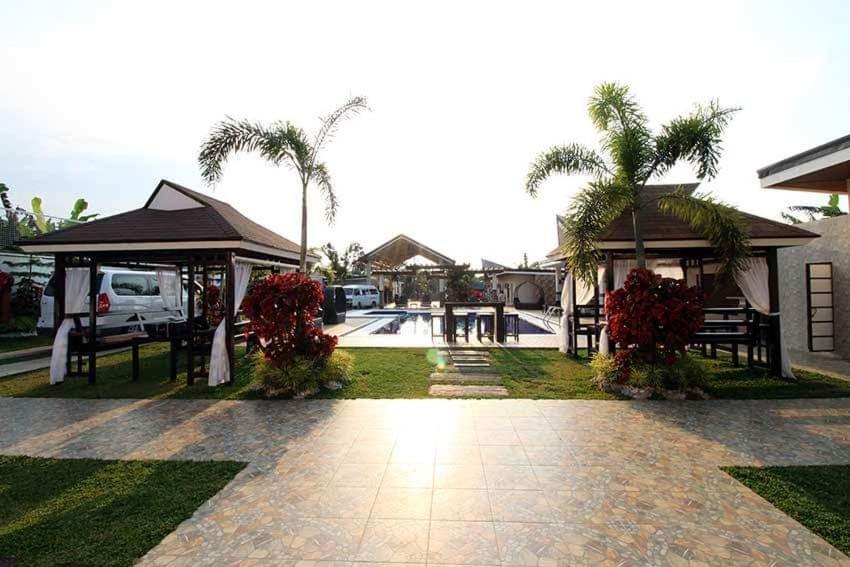A&A Garden Suites
